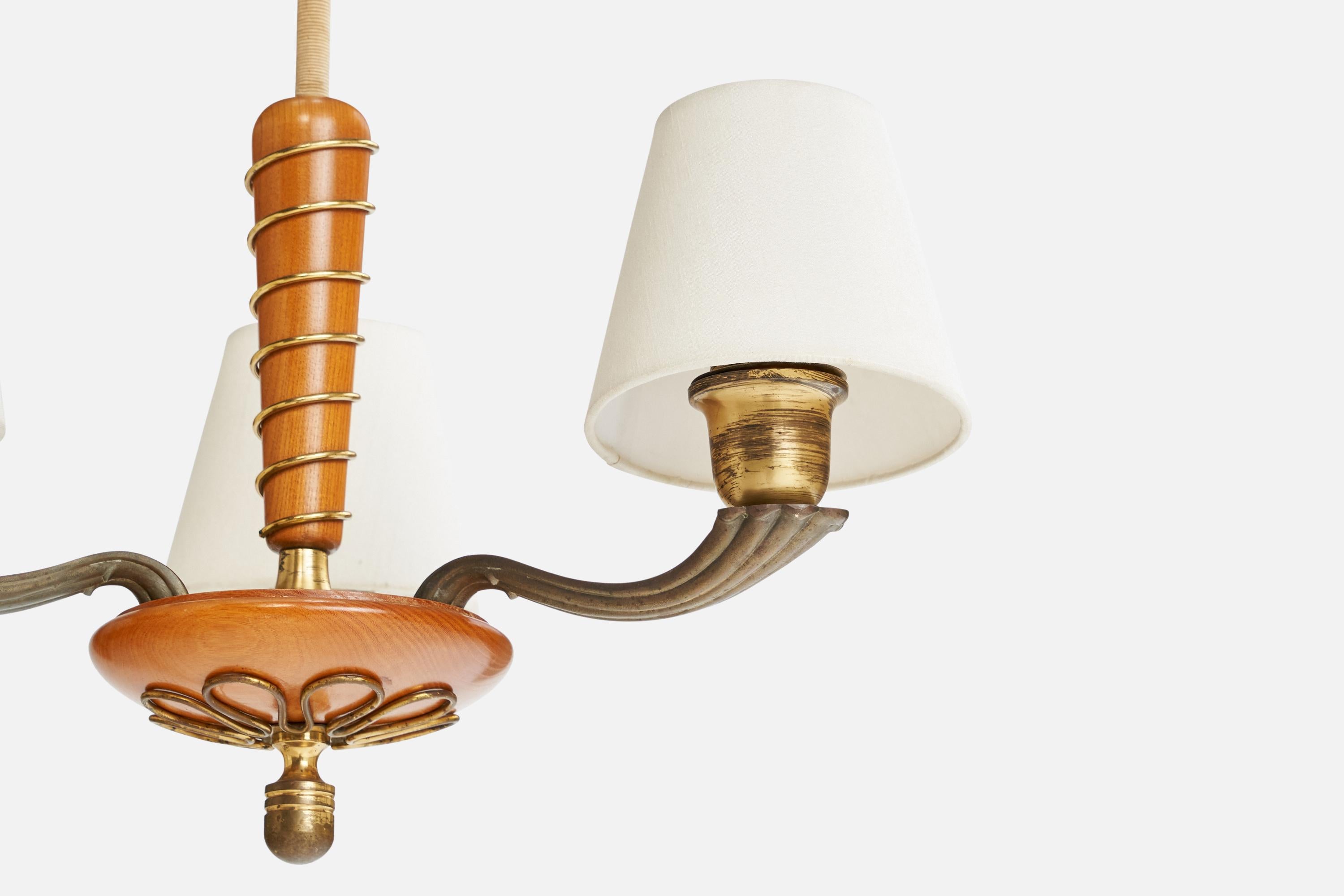 Schwedischer Designer, Kronleuchter, Messing, Holz, Stoff, Kordel, Schweden, 1940er Jahre im Angebot 1