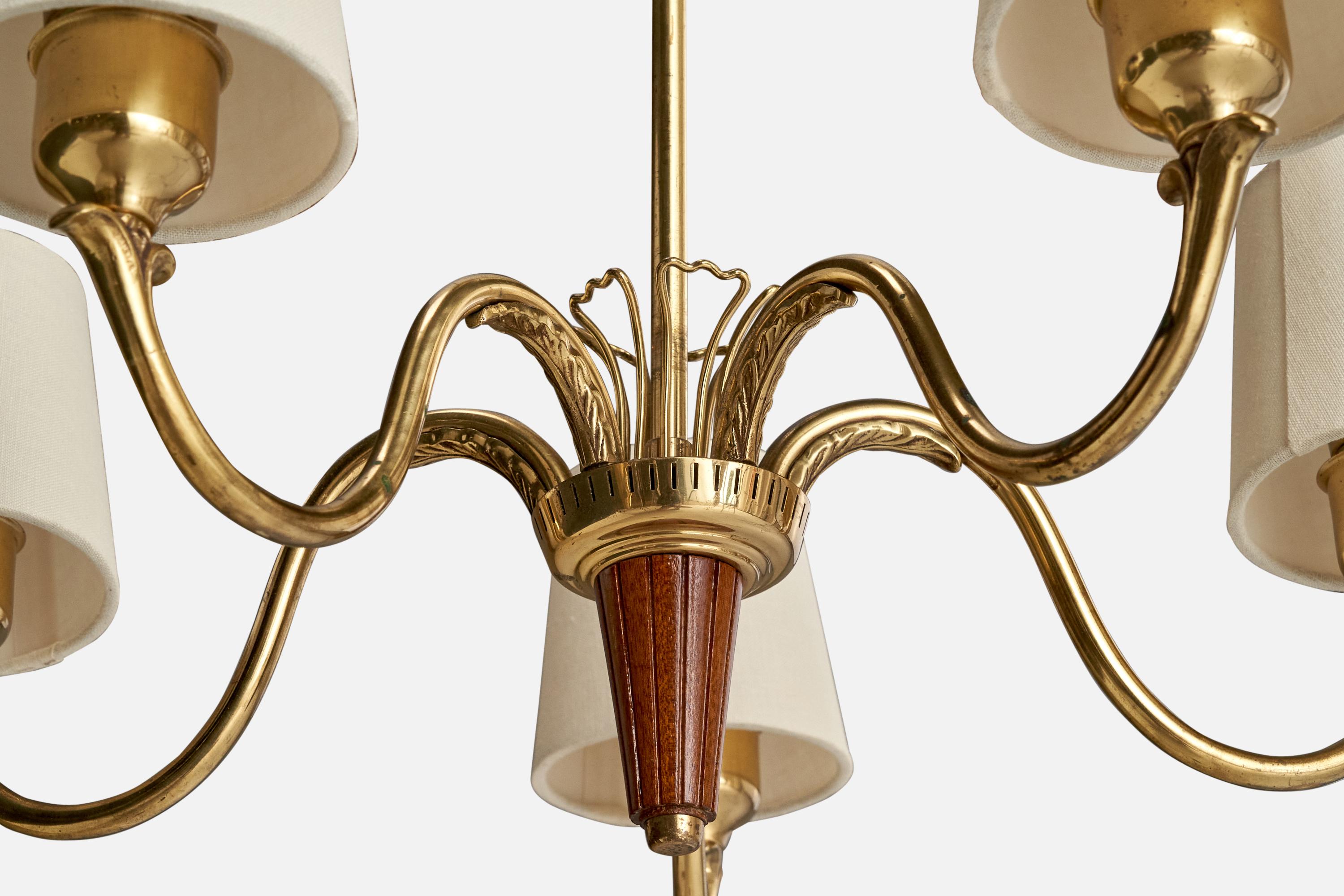 Bröderna Malmströms Metallvarufabrik, Chandelier, Brass, Wood, Sweden, 1952 In Good Condition For Sale In High Point, NC