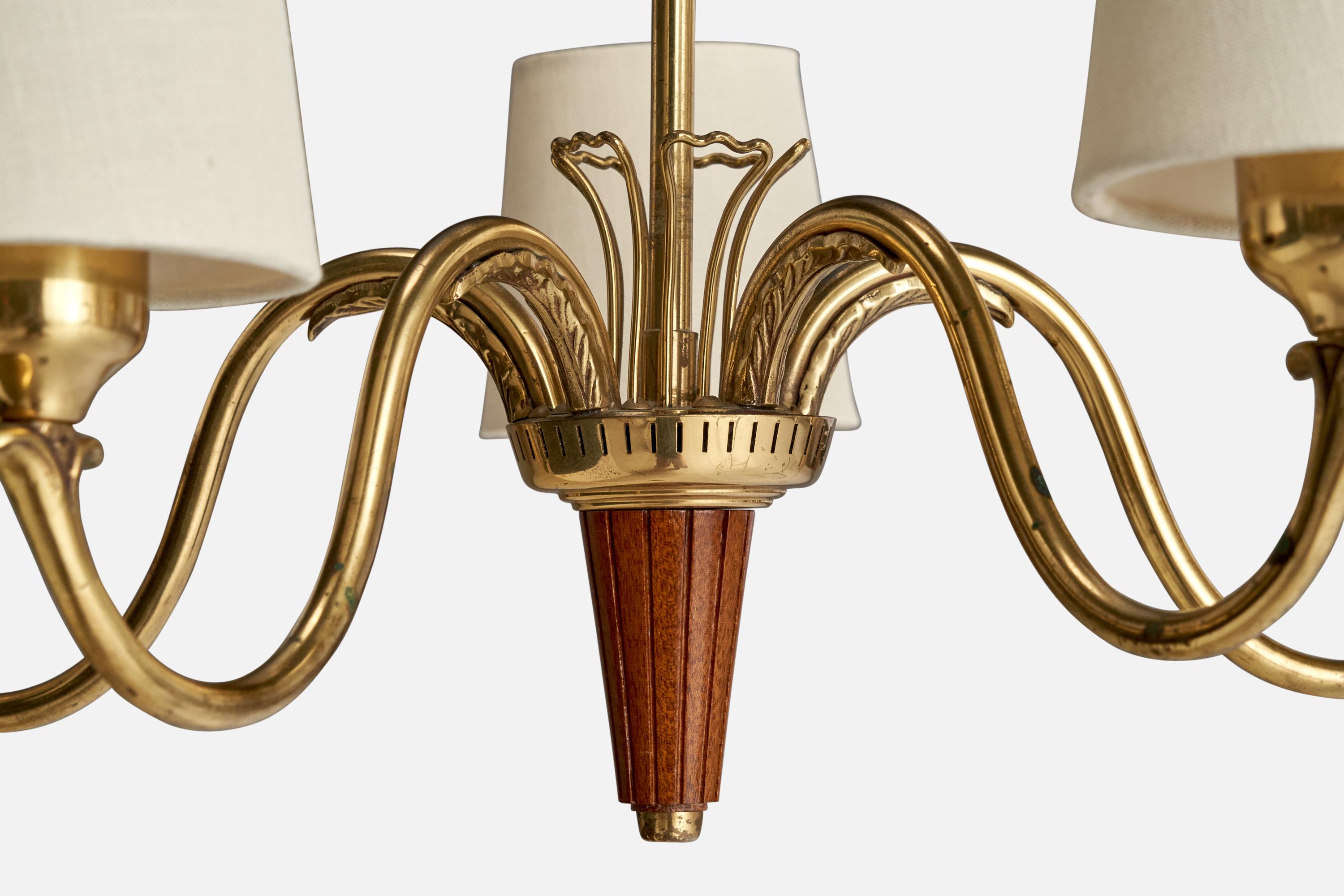 Bröderna Malmströms Metallvarufabrik, Chandelier, Brass, Wood, Sweden, 1952 For Sale 1