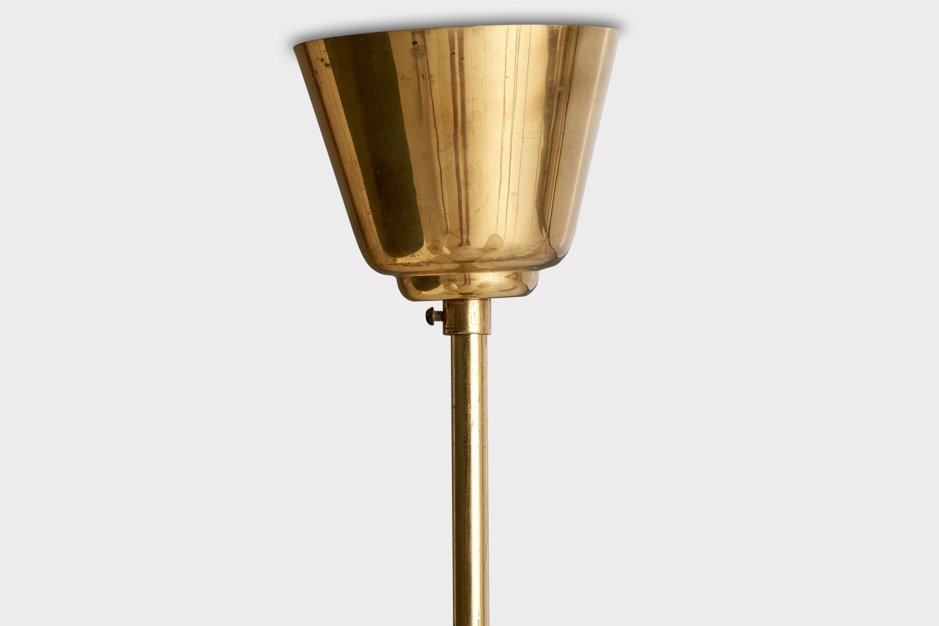 Bröderna Malmströms Metallvarufabrik, Chandelier, Brass, Wood, Sweden, 1952 For Sale 3