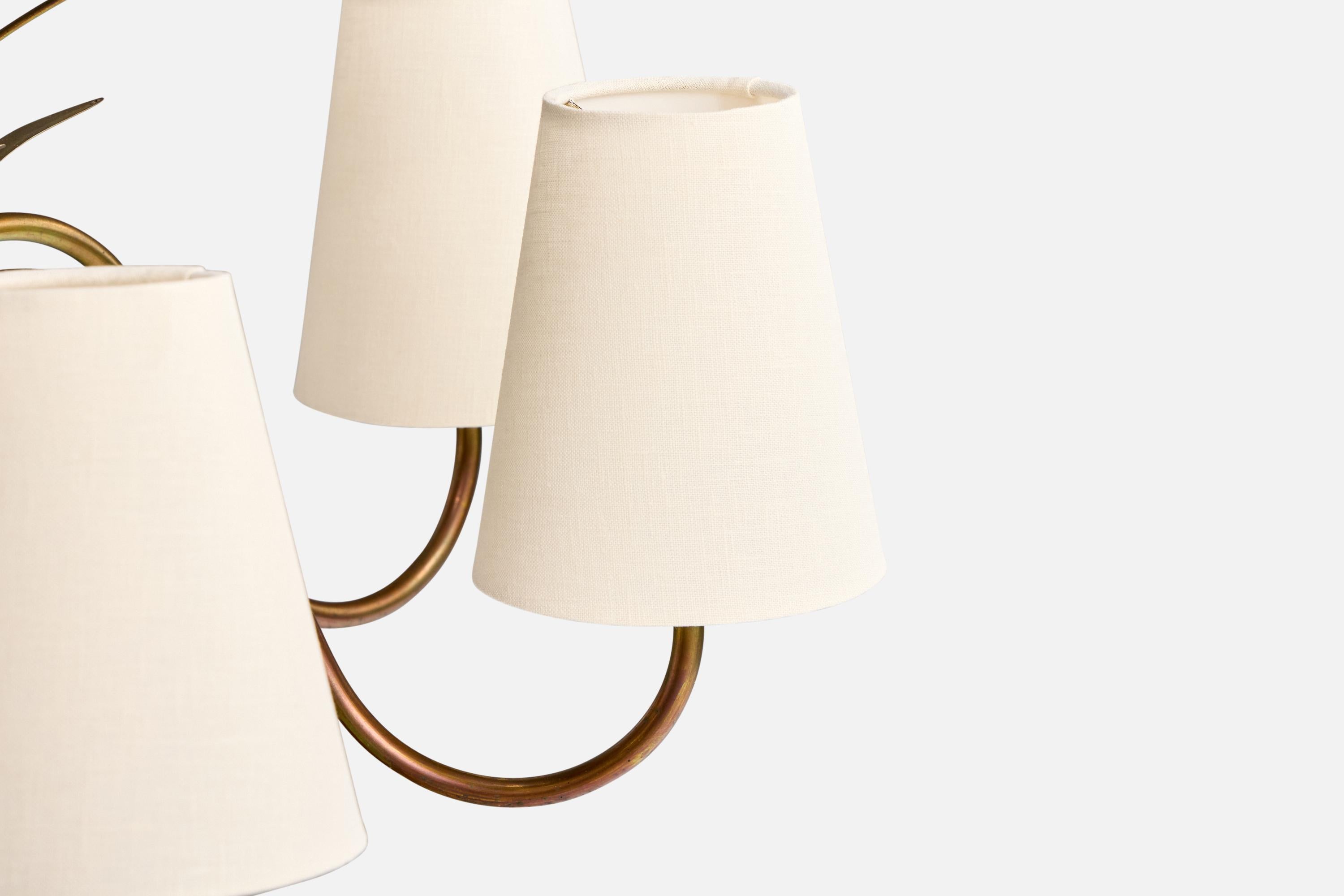 Designer suédois, lustre, laiton, bois, tissu, Suède, années 1940 en vente 1