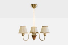 Schwedischer Designer, Kronleuchter, Messing, Holz, Stoff, Schweden, 1950er Jahre