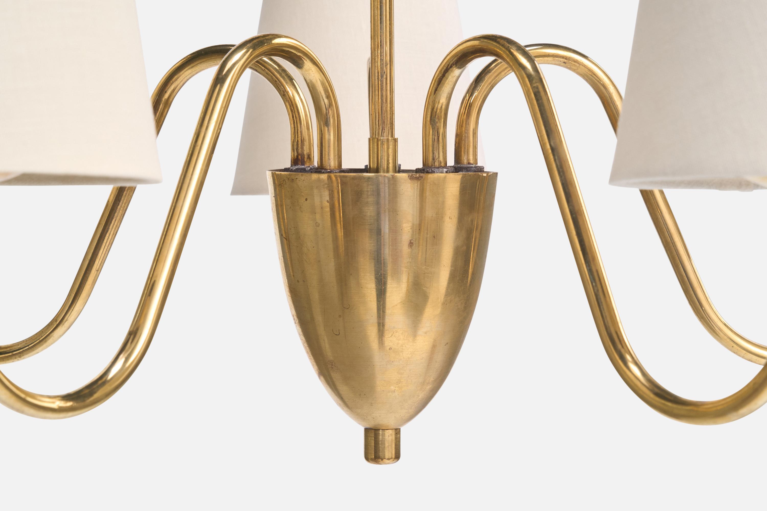 Designer suédois, lustre, laiton, bois, tissu, Suède, années 1950 en vente 1