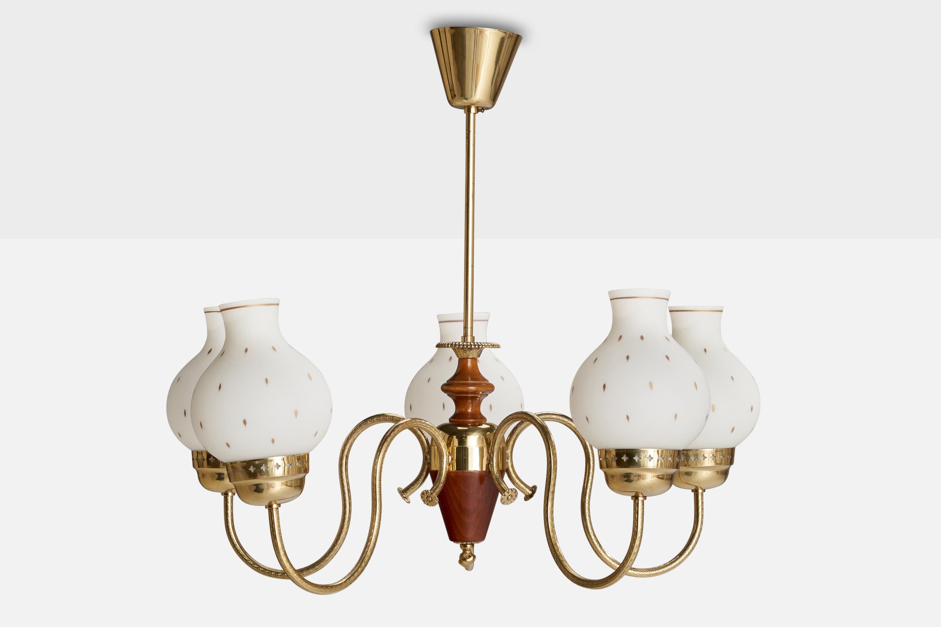 Diseñador sueco, araña, latón, madera, cristal, Suecia, años 1940 Escandinavo moderno en venta