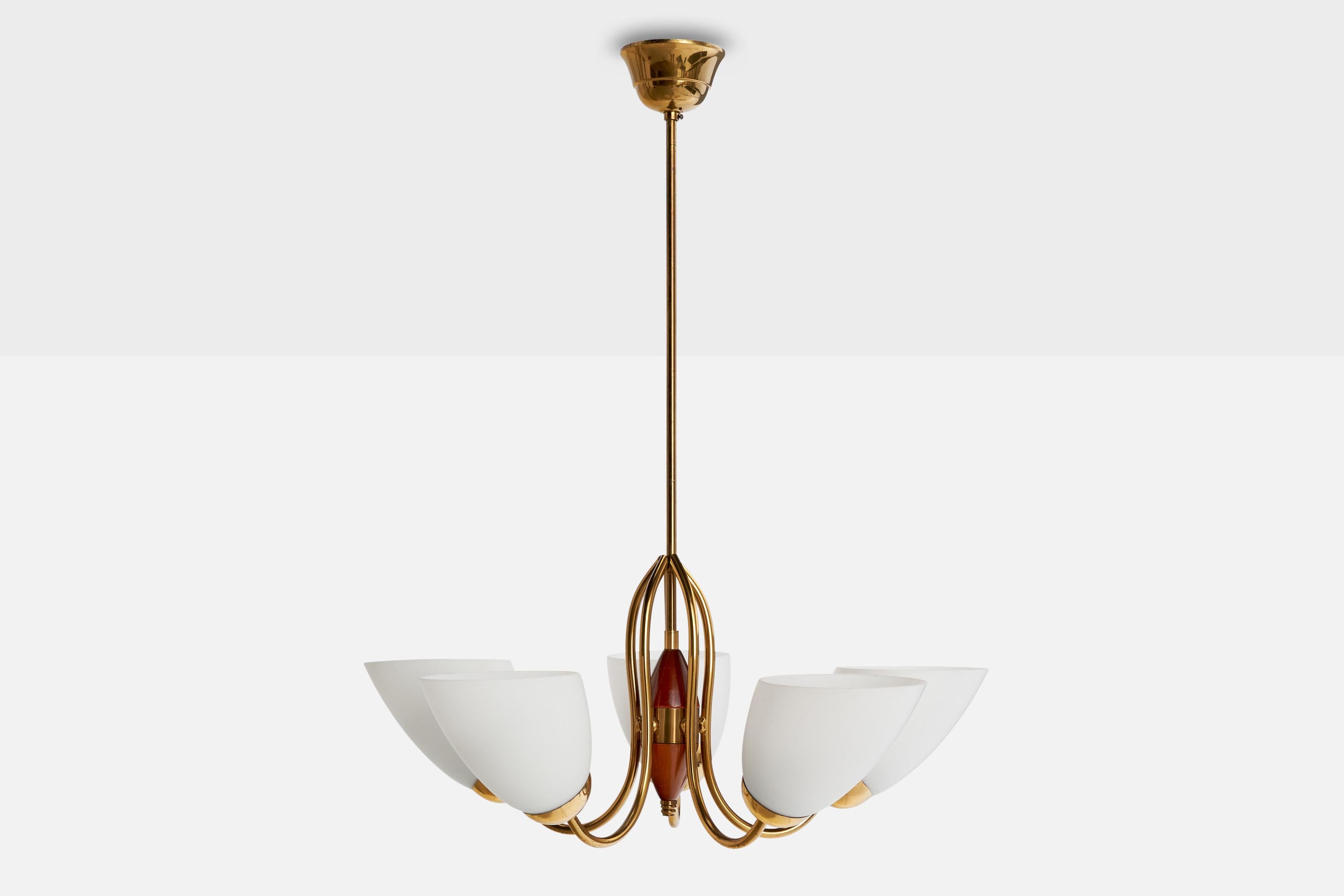Diseñador sueco, araña, latón, madera, cristal, Suecia, años 1940 Escandinavo moderno en venta