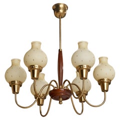 Designer suédois, lustre, laiton, bois, verre, Suède, années 1940