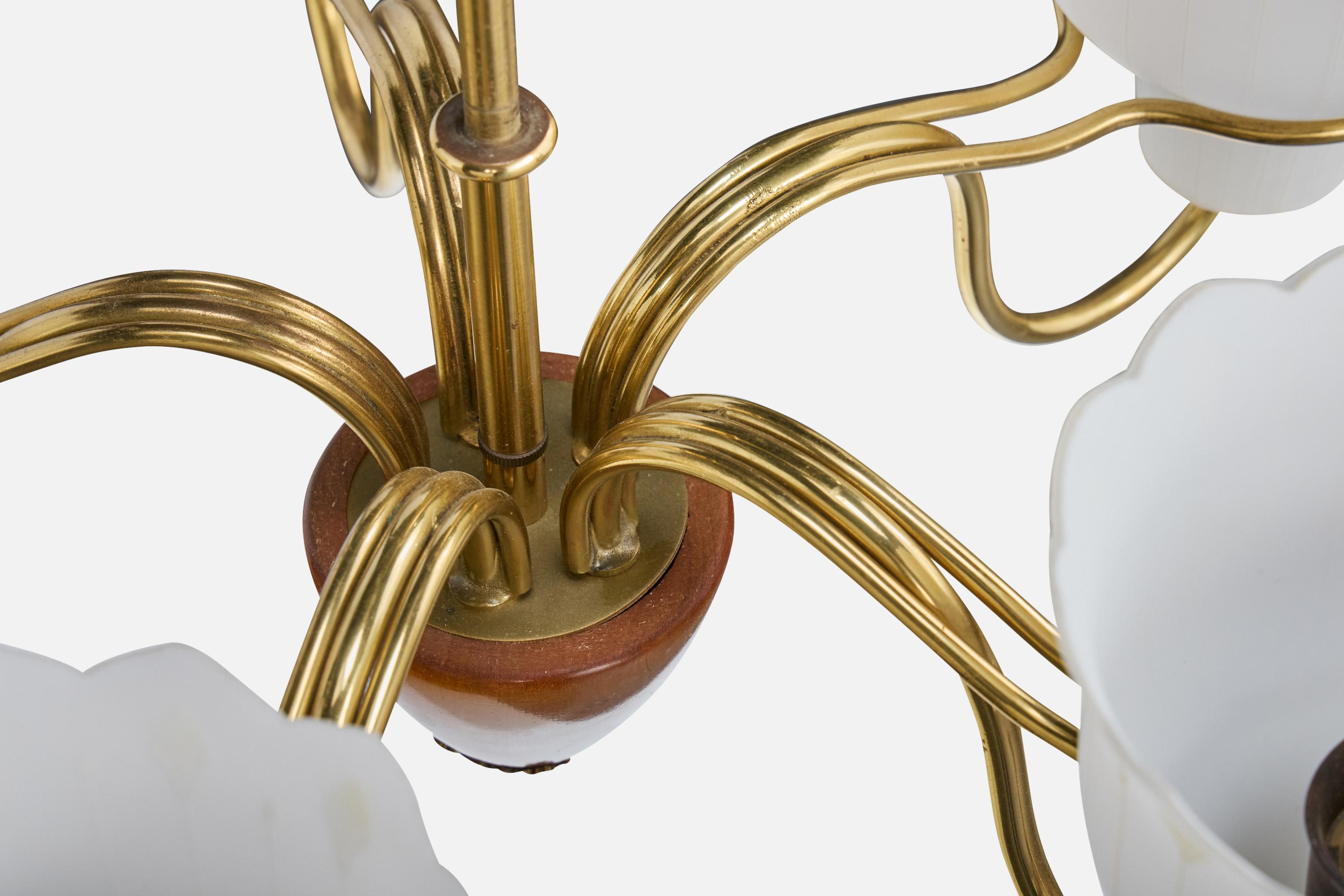 Diseñador sueco, araña, latón, madera, cristal, Suecia, años 1950 en venta 1