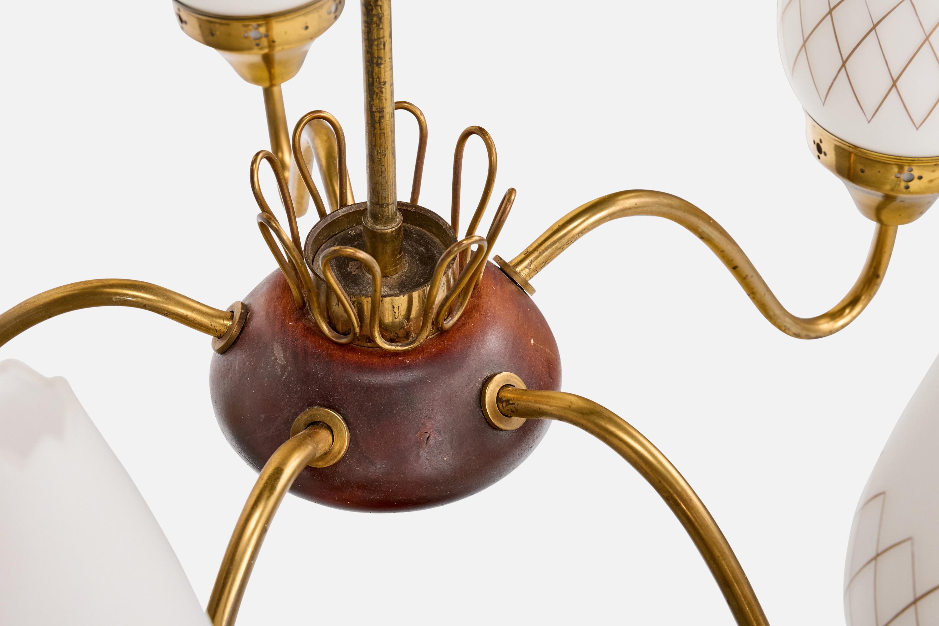 Designer suédois, lustre, laiton, bois, verre, Suède, années 1950 en vente 2