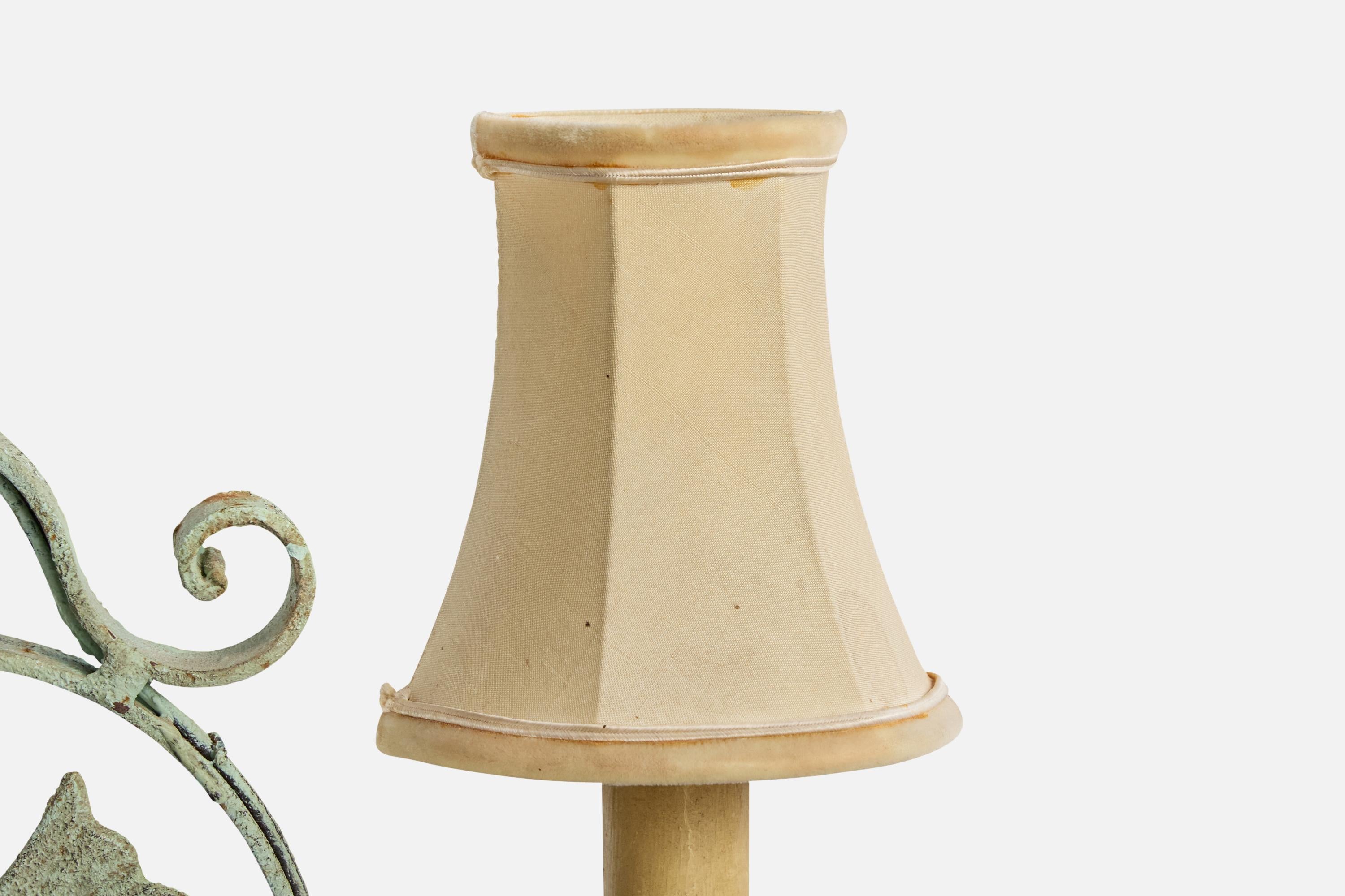 Designer suédois, lustre, fer, bakélite, tissu, Suède, années 1930 en vente 1