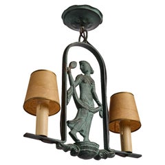 Diseñador sueco, lámpara de araña, metal, pergamino, Suecia, década de 1940