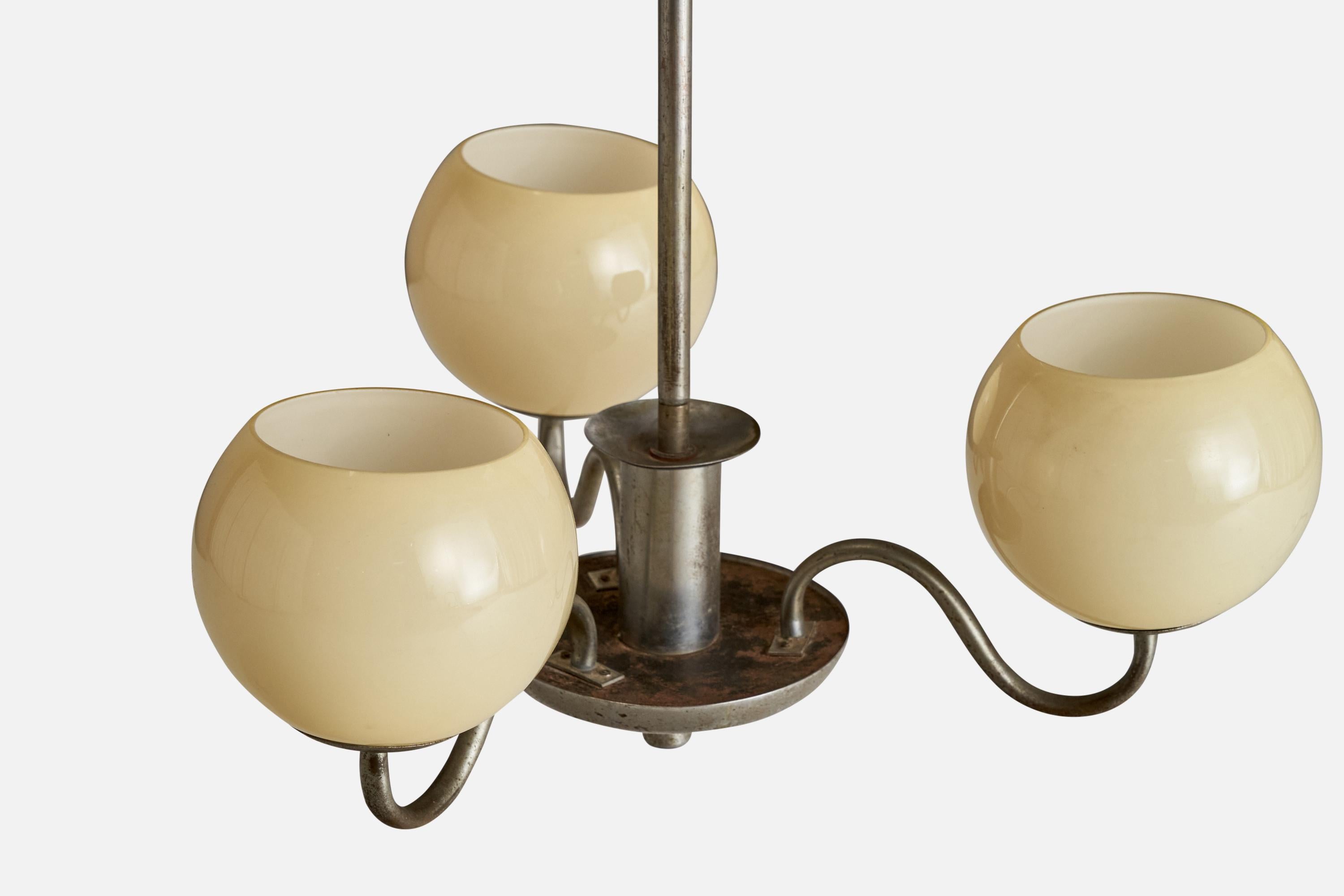Designer suédois, lustre, nickel, verre, Suède, années 1930 Bon état - En vente à High Point, NC