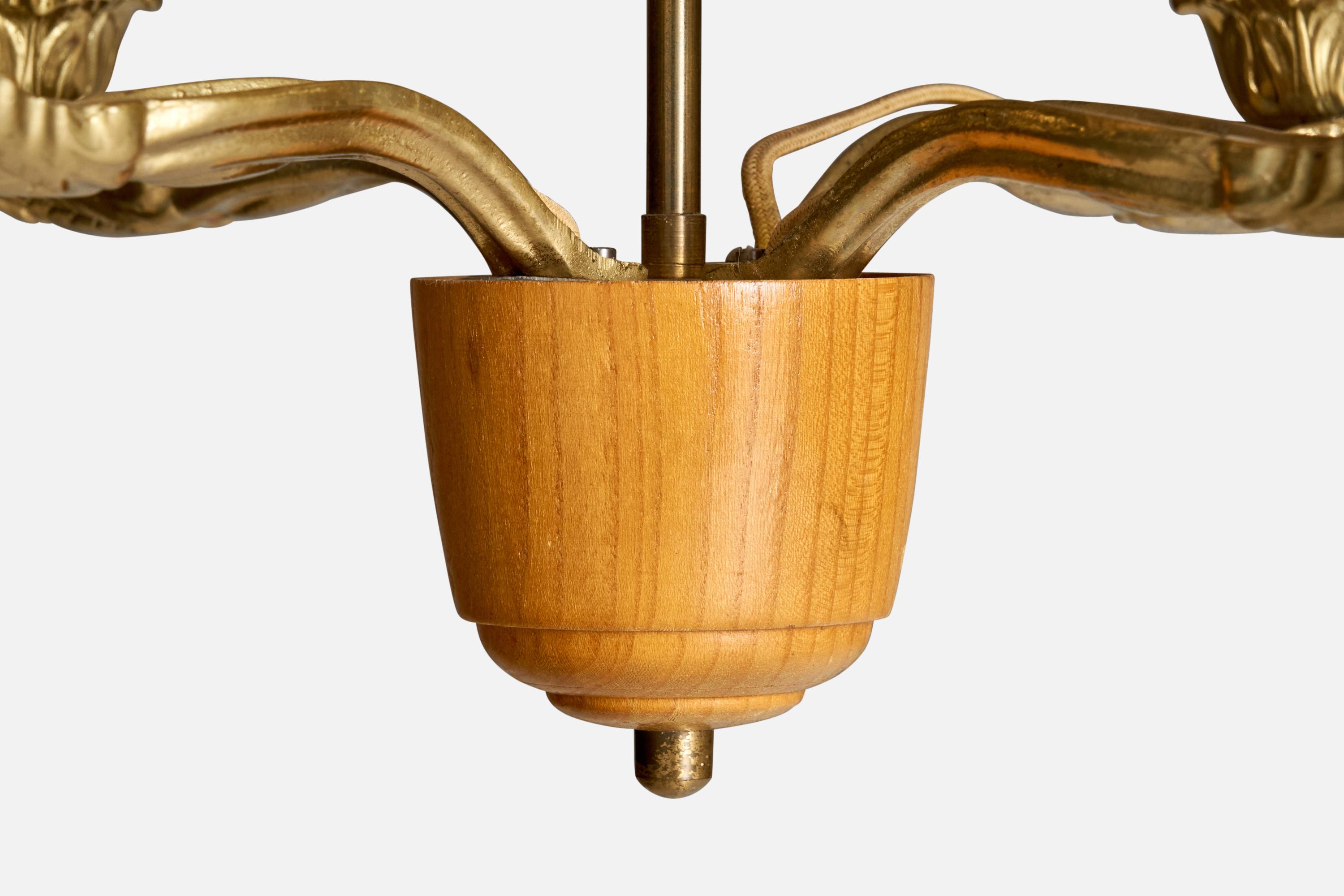 Designer suédois, lustre, chêne, laiton, rotin, Suède, années 1940 en vente 2