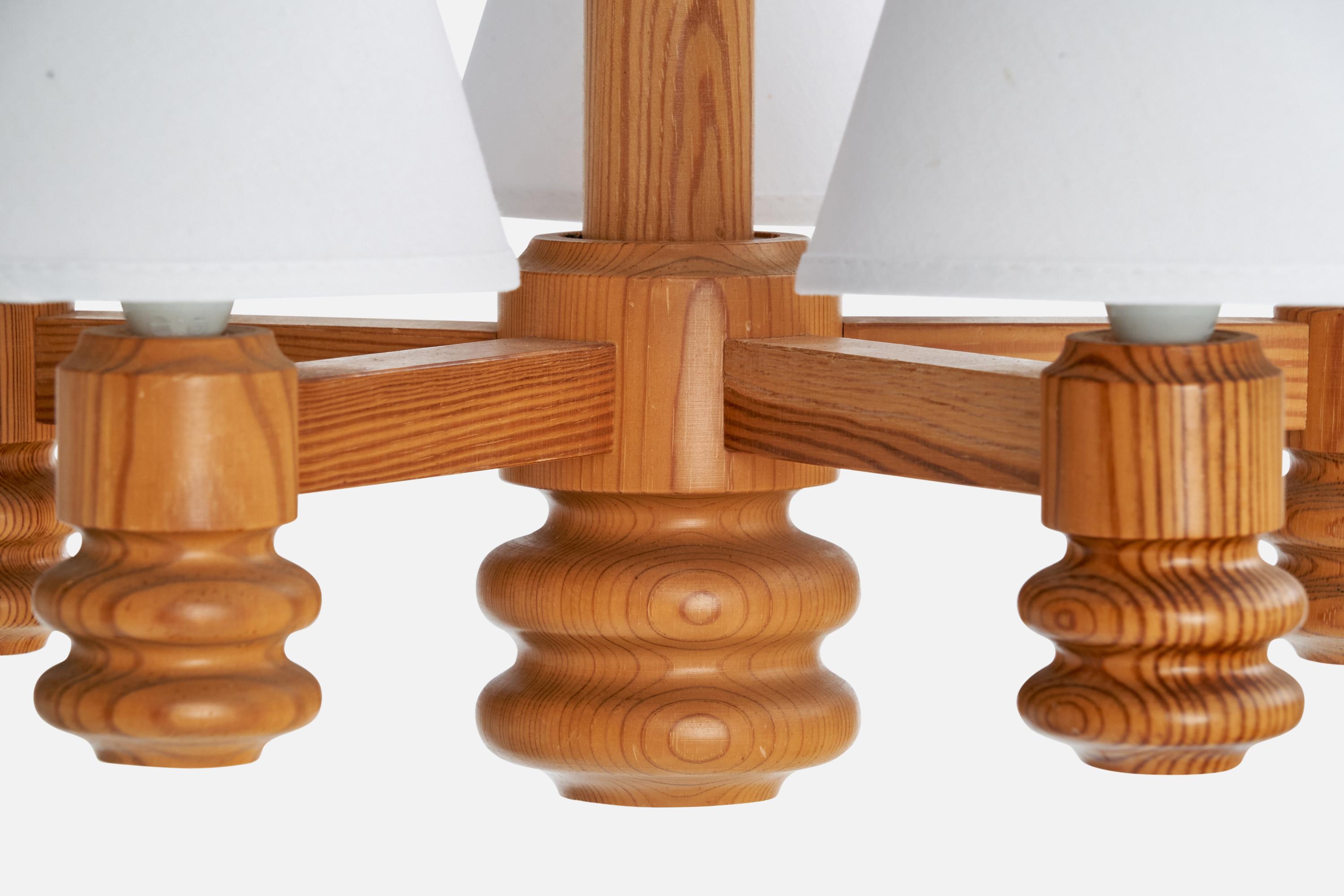 Designer suédois, lustre, pin, tissu, Suède, 1970 en vente 1