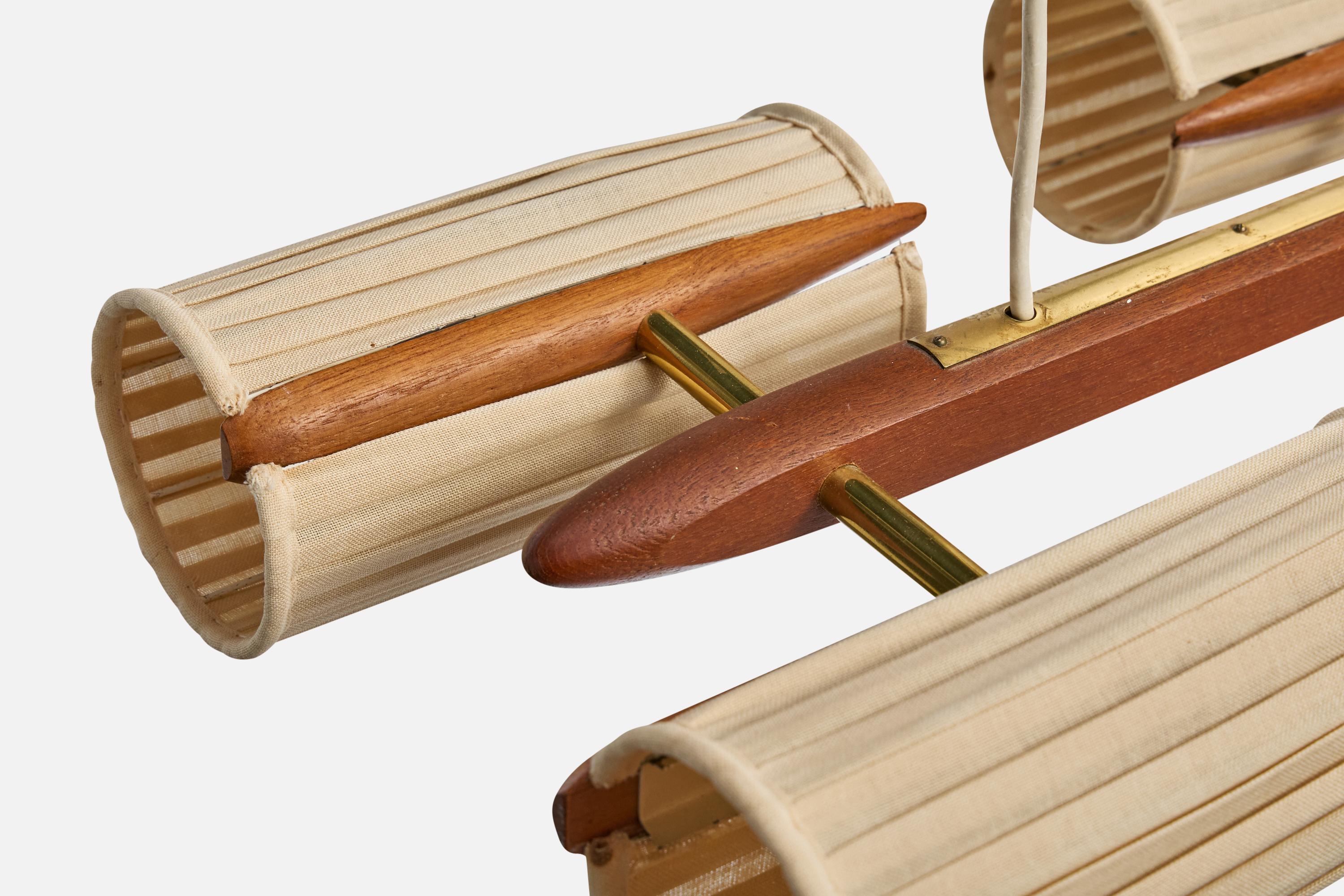 Lampadario di design svedese, teak, ottone, tessuto, Svezia, anni '50 in vendita 1