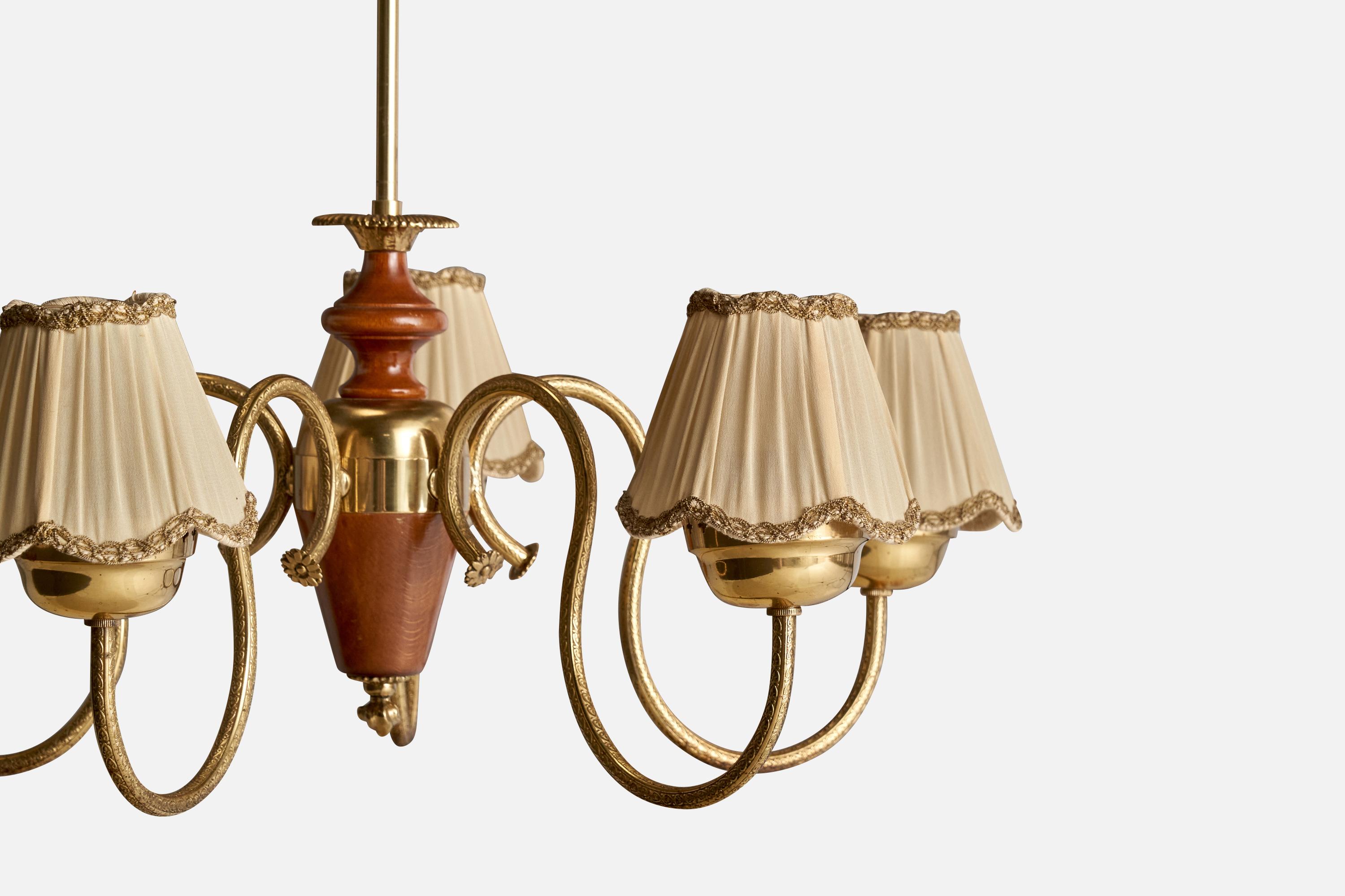 Lustre de designer suédois, bois, laiton, tissu, Suède, années 1940 Bon état - En vente à High Point, NC