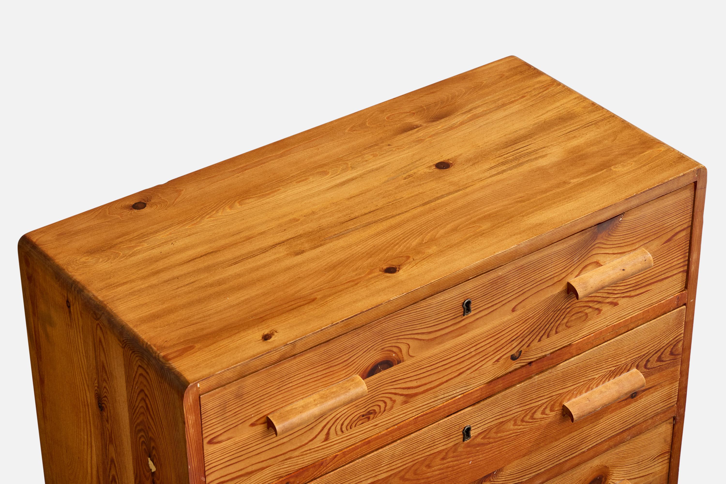 Créateur suédois, commode en pin, Suède, années 1940 en vente 1