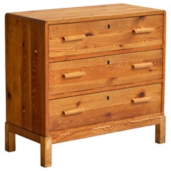 Créateur suédois, commode en pin, Suède, années 1940