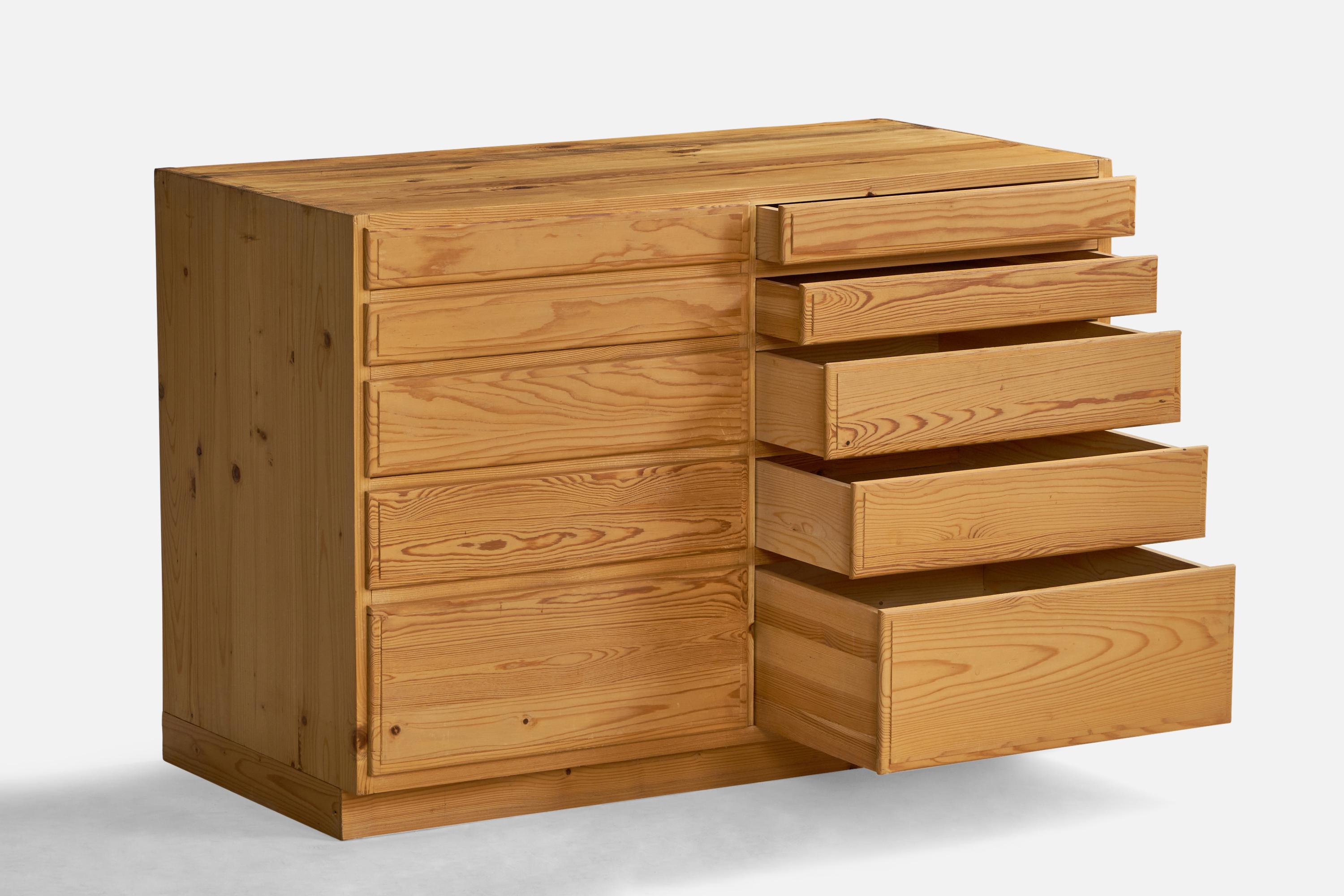 Mid-20th Century Swedish Designer, Chest of Drawers, Pine, Sweden, 1960s For Sale