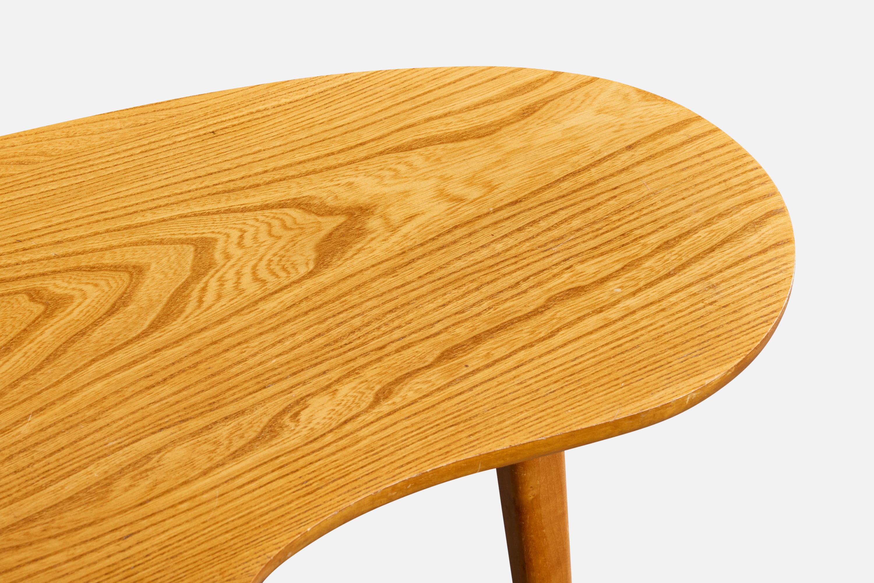 Table basse de designer suédois, Oak Oak, Birch, Suède, années 1950 en vente 1