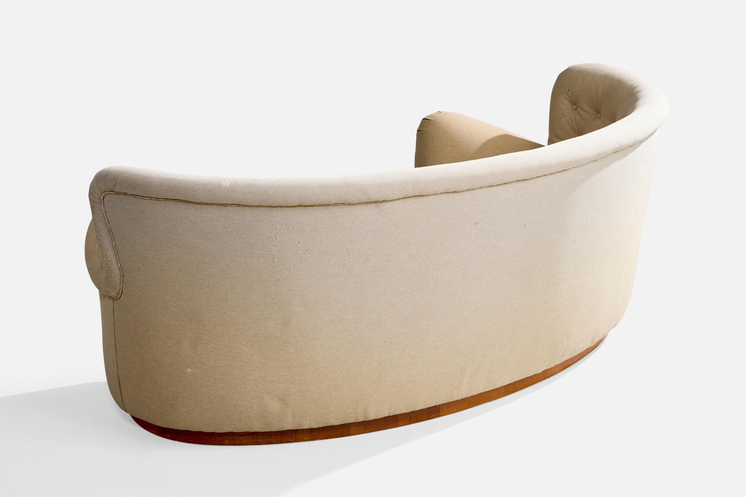 Swedish Designer, Curved Sofa, Wood, Fabric, Sweden, 1940s In Fair Condition For Sale In High Point, NC
