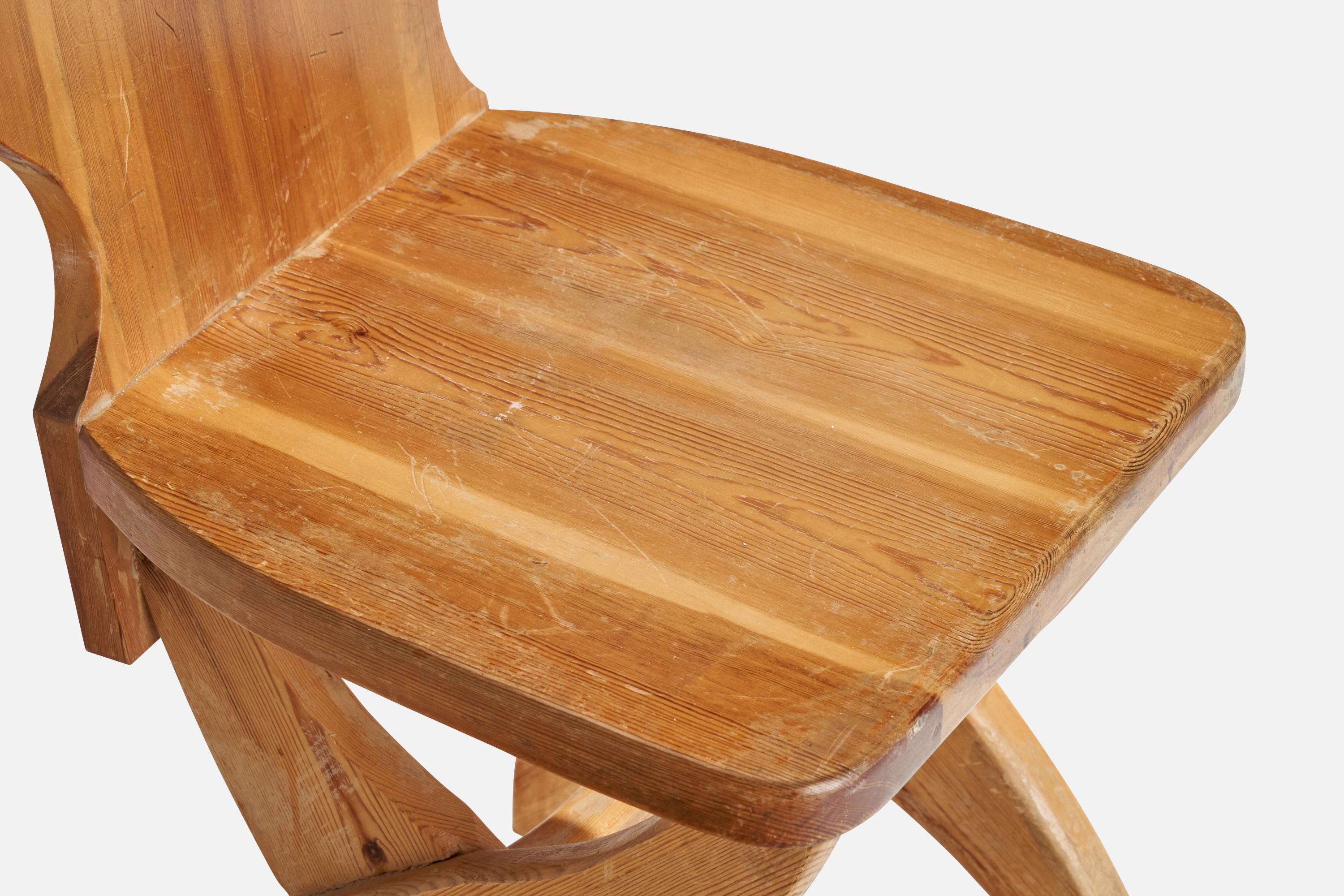 Designer suédois, chaises de salle à manger, pin, Suède, 1970 en vente 5