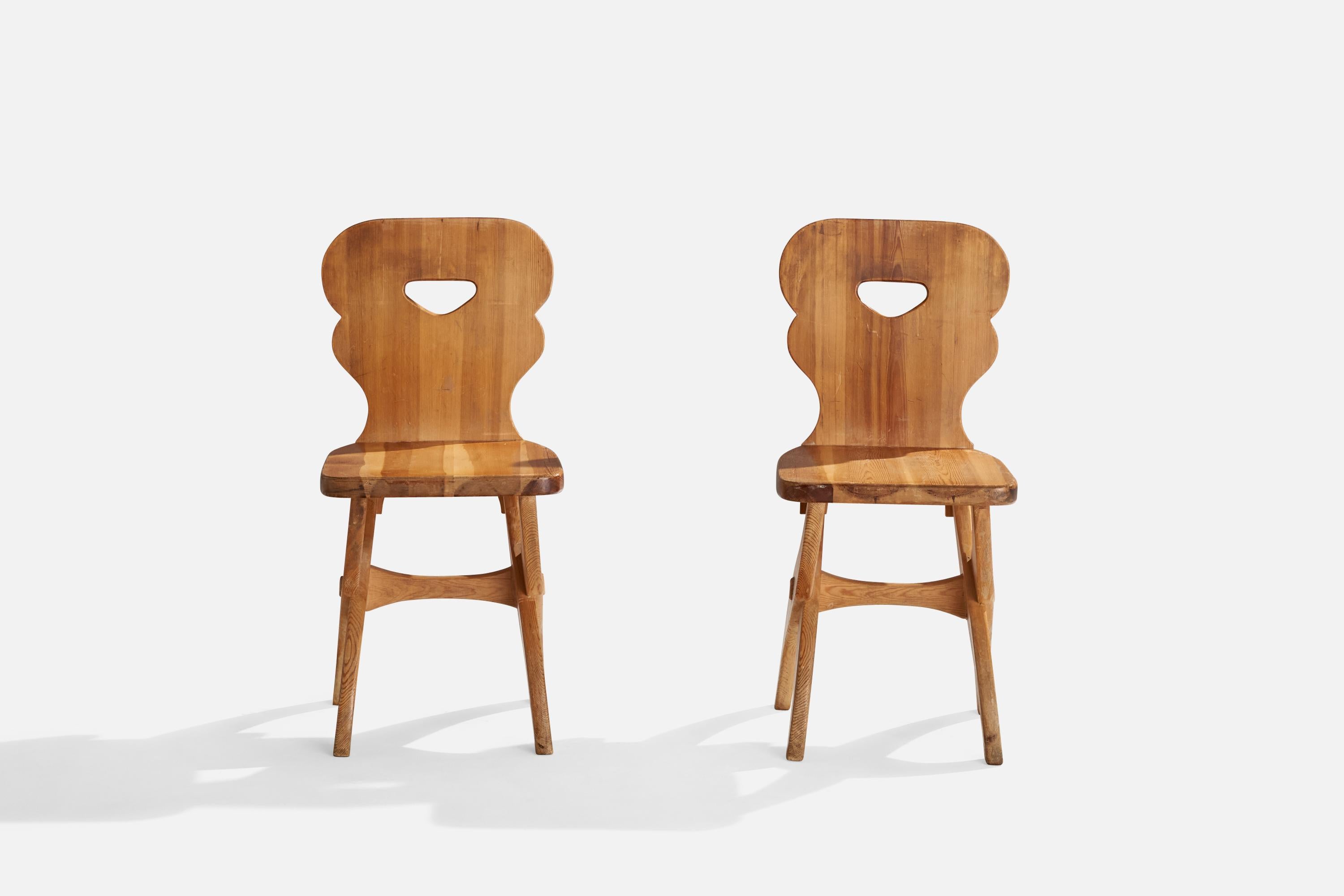 Fin du 20e siècle Designer suédois, chaises de salle à manger, pin, Suède, 1970 en vente