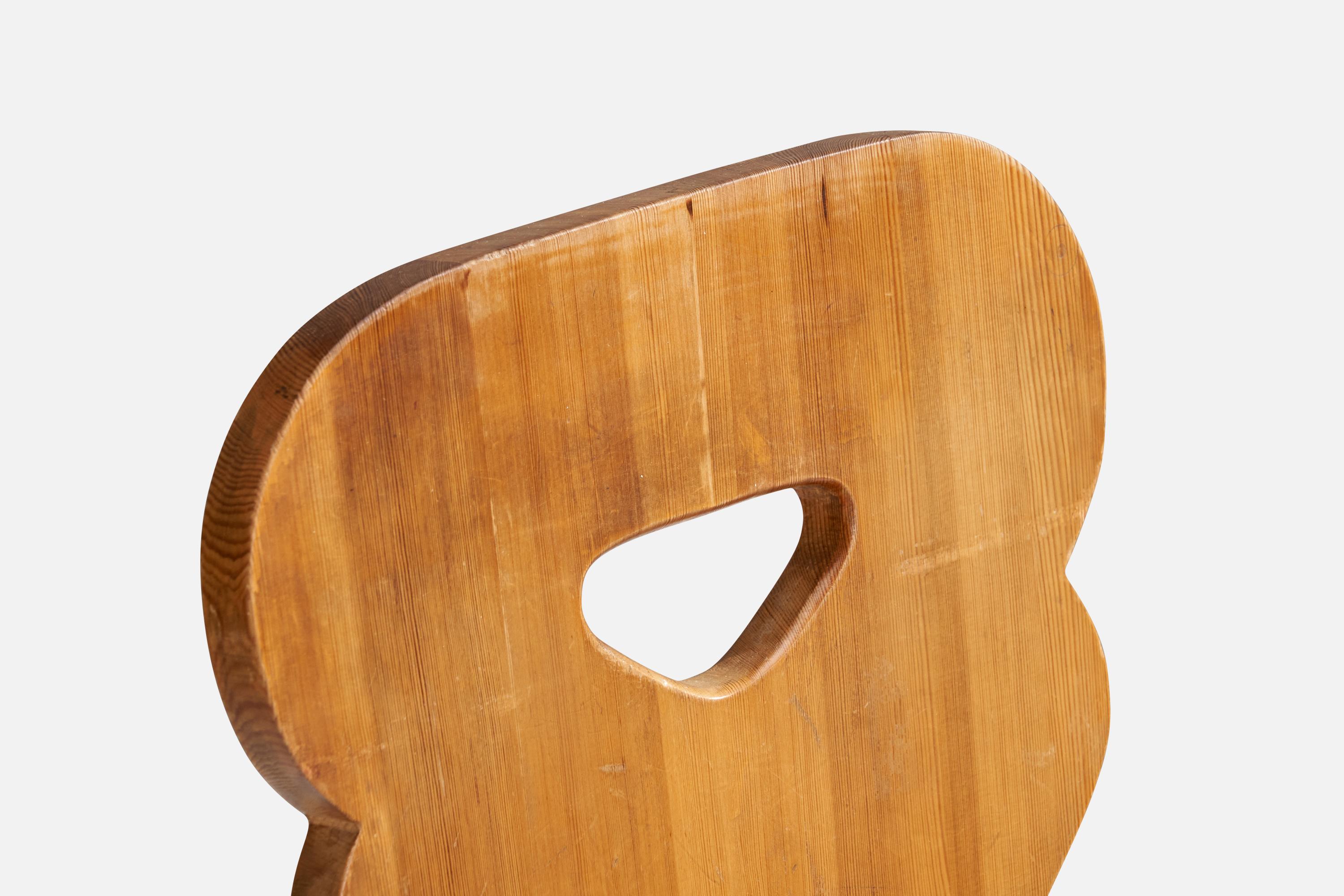 Designer suédois, chaises de salle à manger, pin, Suède, 1970 en vente 1