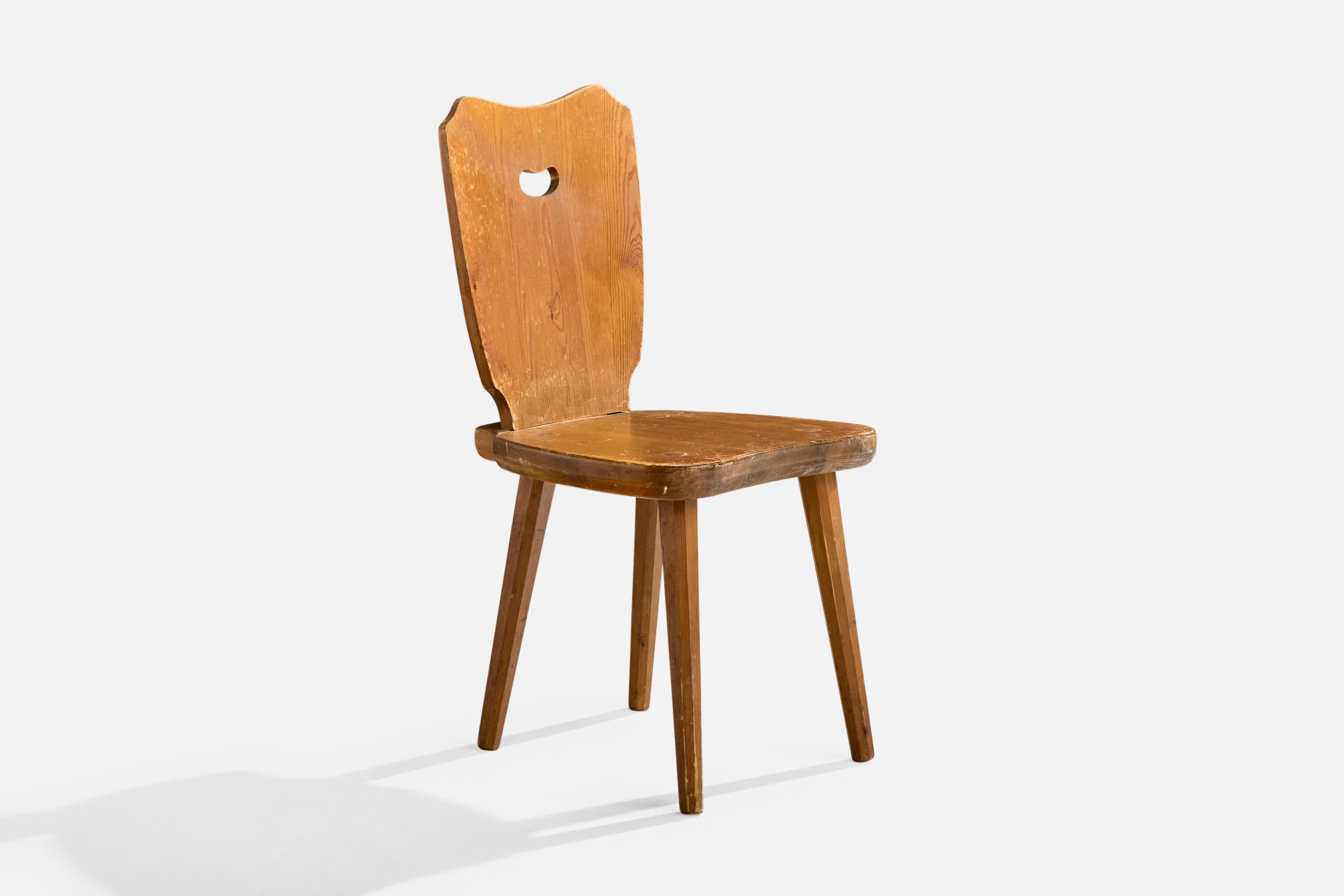 Milieu du XXe siècle Designer suédois, chaises de salle à manger, pin, Suède, années 1960 en vente