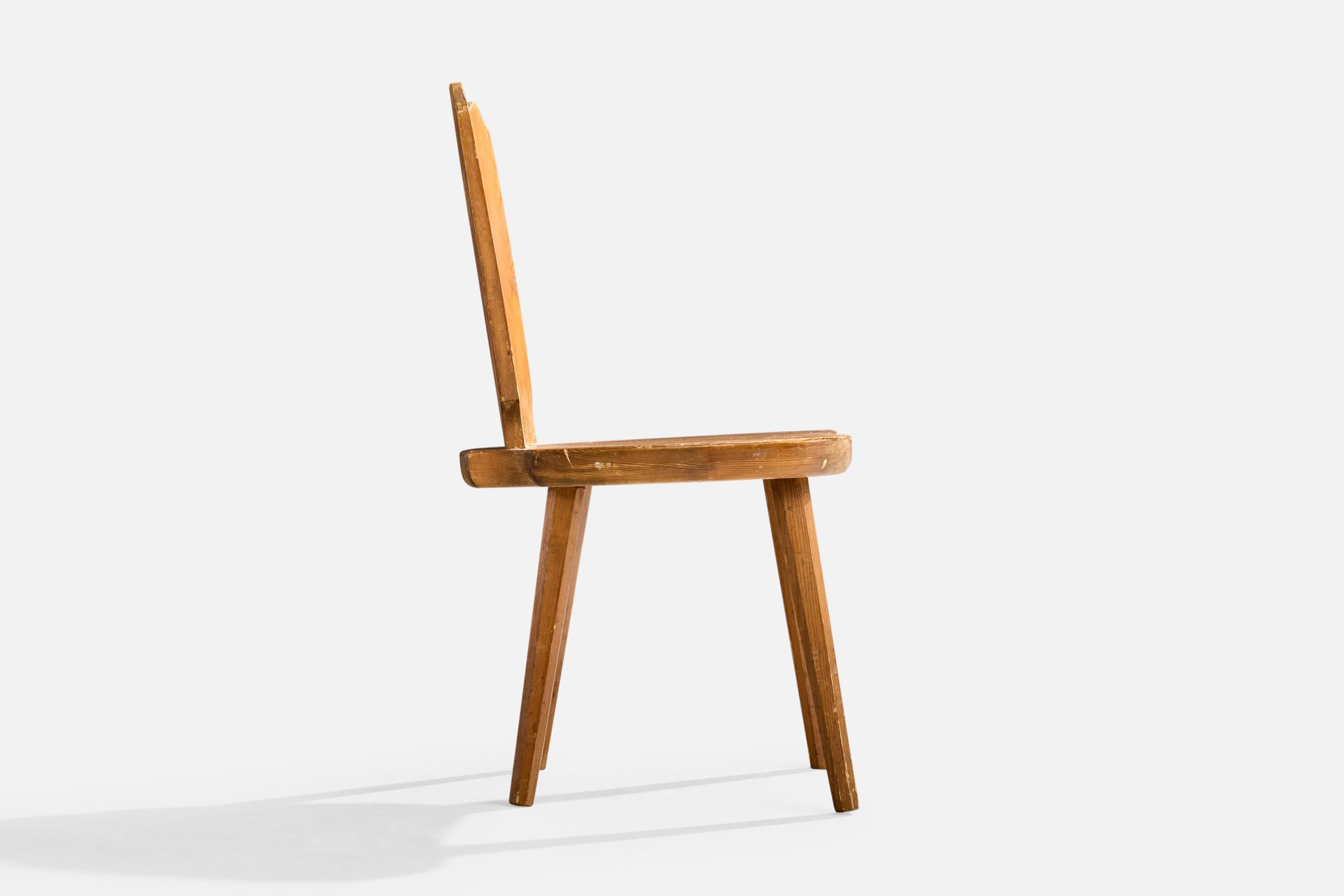 Designer suédois, chaises de salle à manger, pin, Suède, années 1960 en vente 1