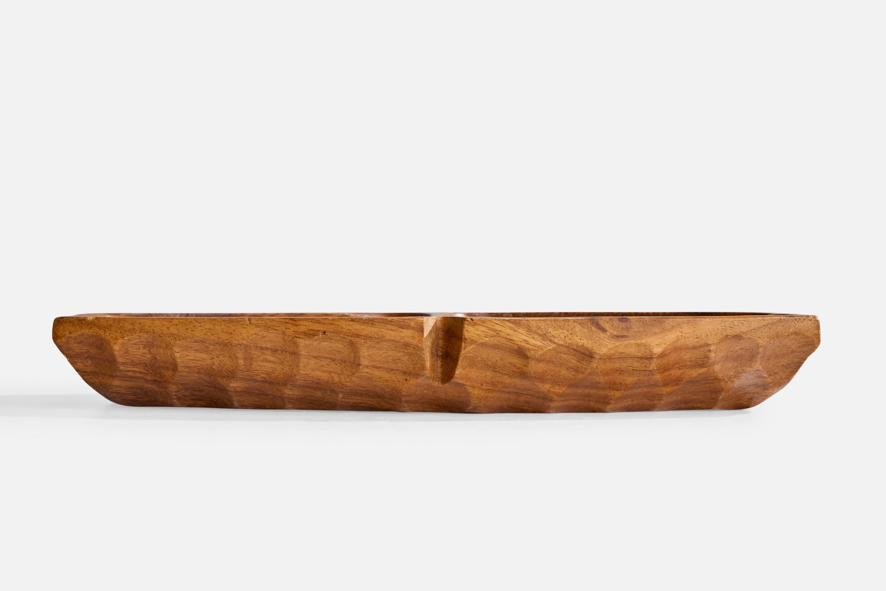 Piatto di design svedese, Teak, Svezia, anni '50 In condizioni buone in vendita a High Point, NC