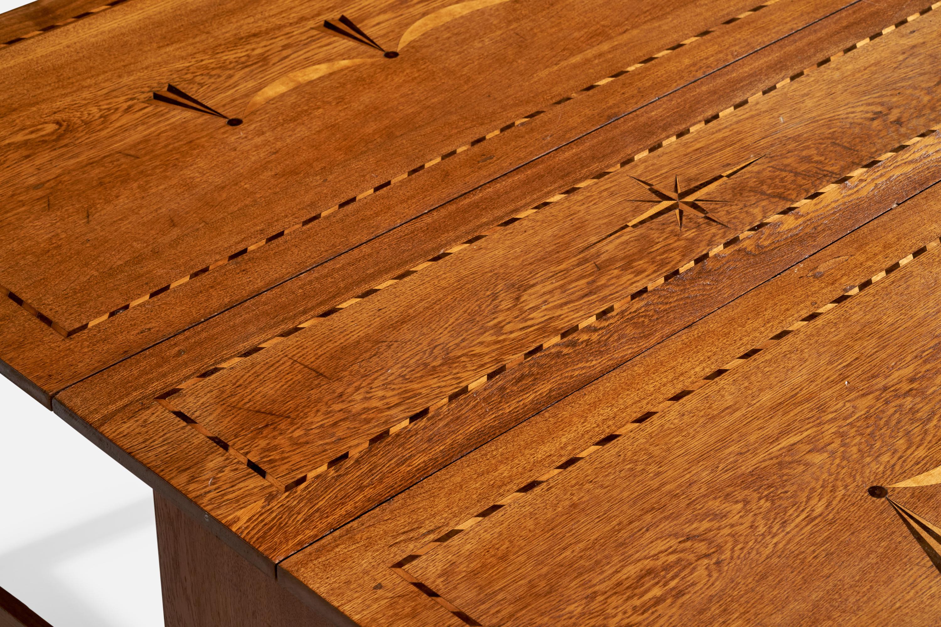 Scandinavo moderno Designer svedese, Tavolo con ante a ribalta, Oak, Svezia, anni '40 in vendita