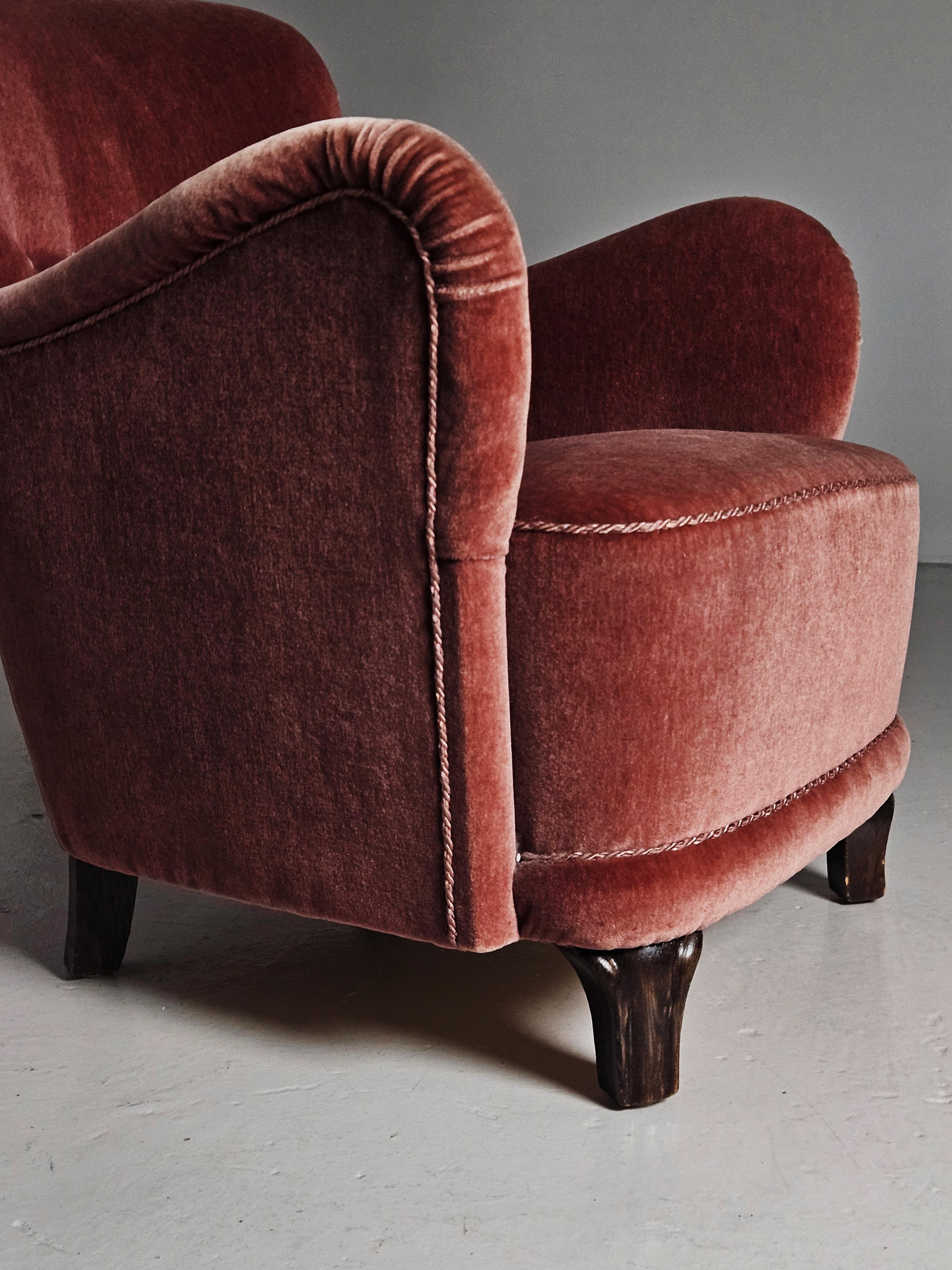 Scandinave moderne Chaises longues élégantes d'un designer suédois, années 1950 en vente