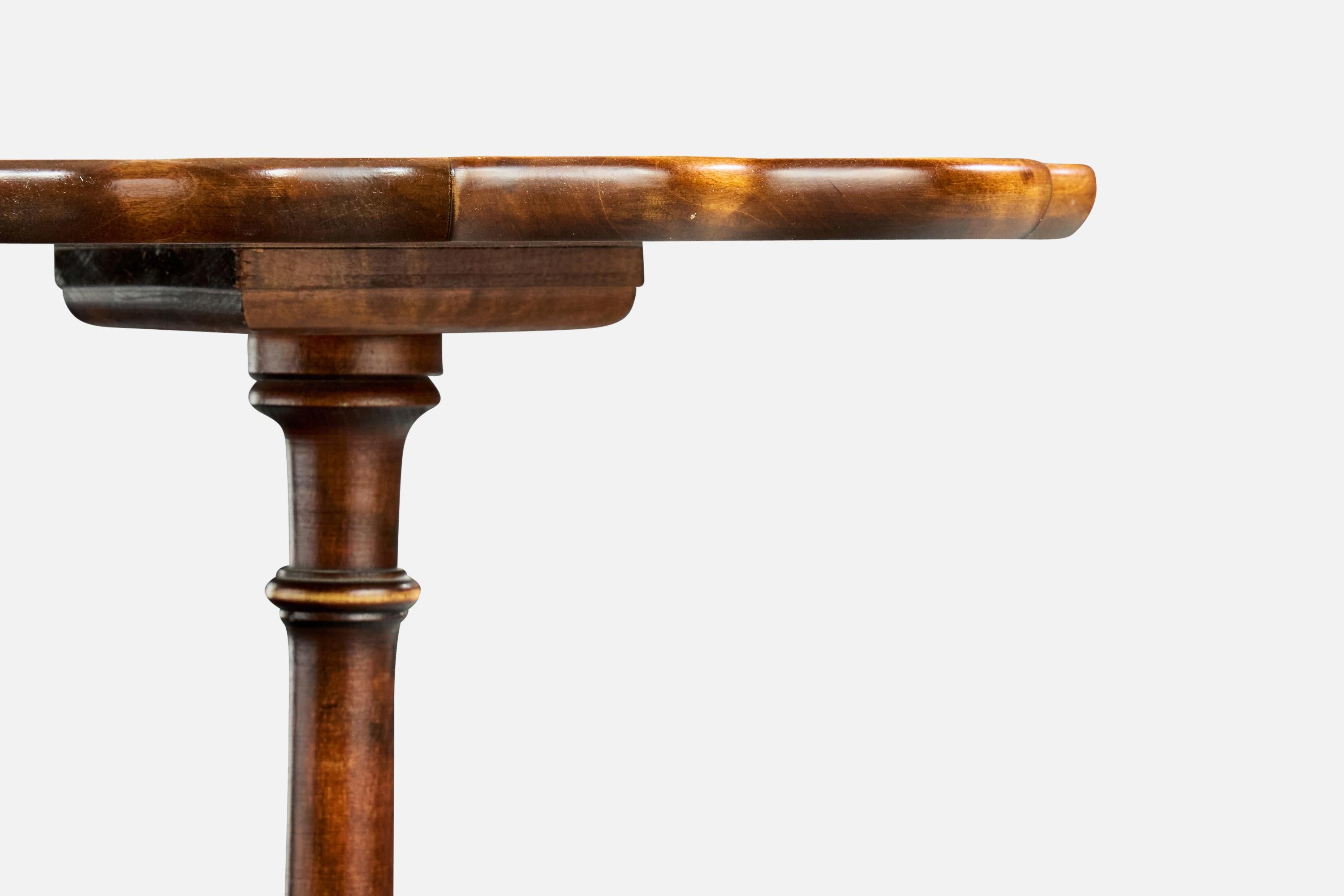 Swedish Designer, End Tables, Birch, Burl, Sweden, 1930s For Sale 1