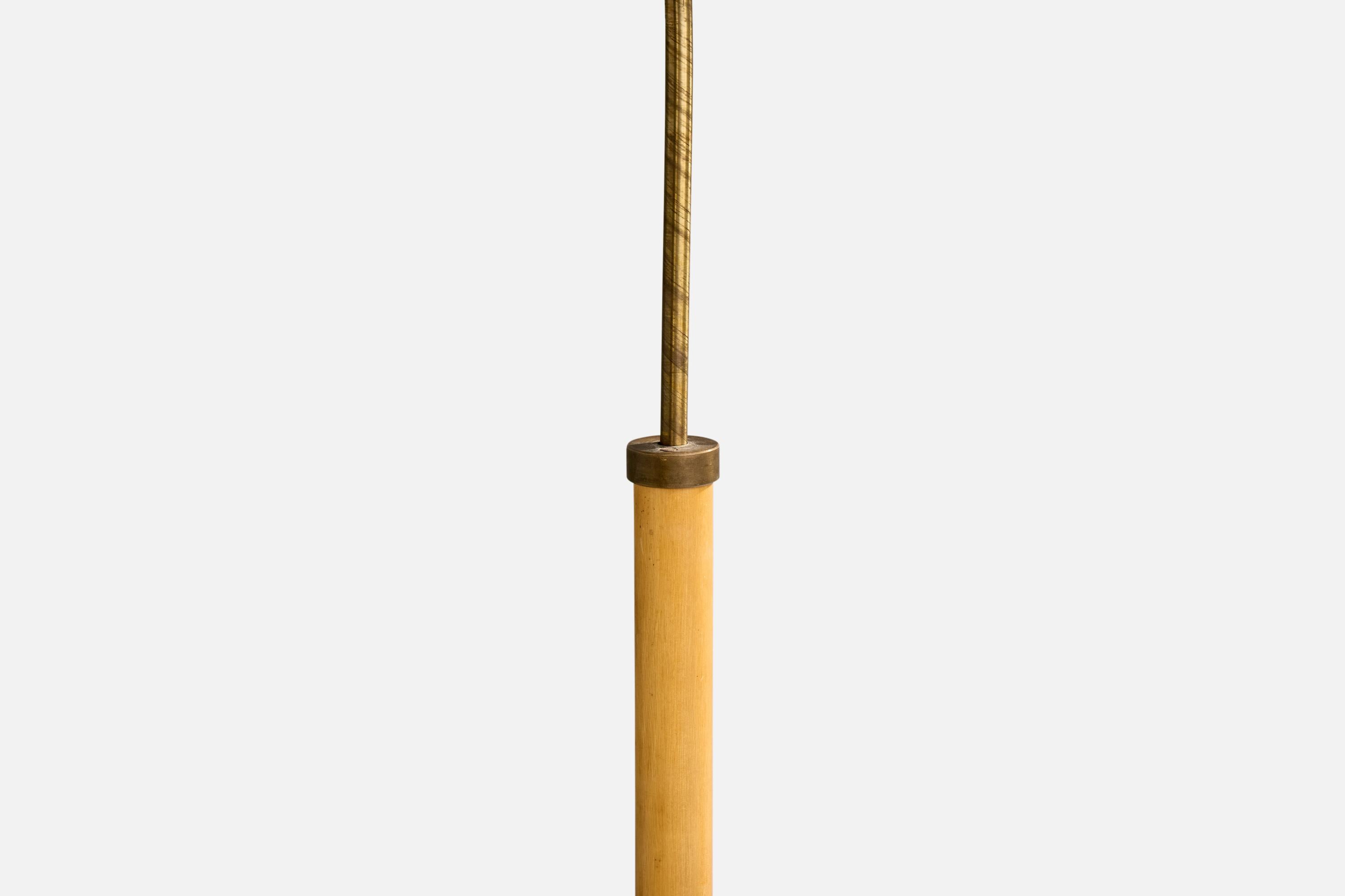 Schwedische Designerin, Stehlampe, Birke, Messing, Stoff, Schweden, 1940er Jahre im Angebot 2