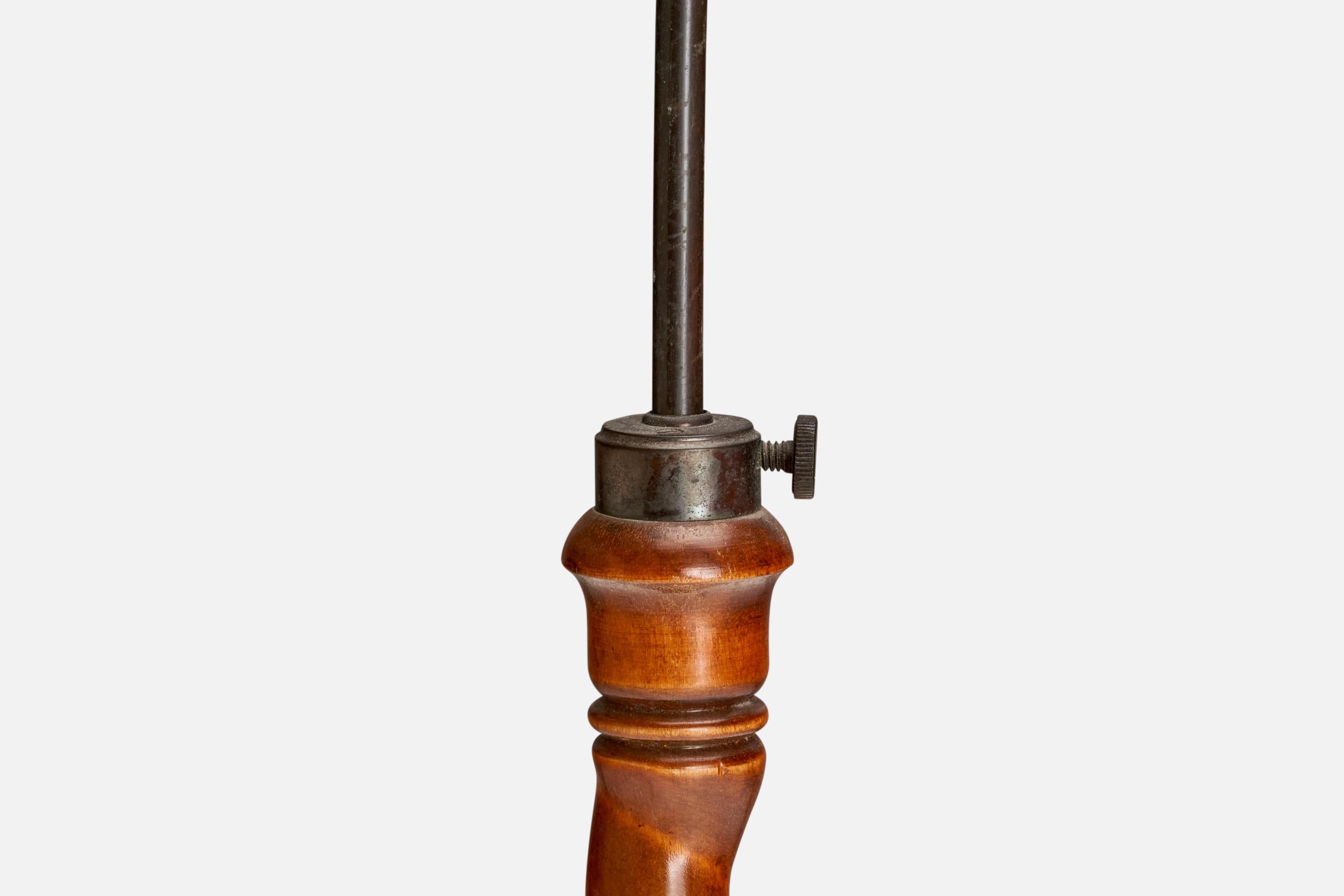 Lampada da terra di design svedese, betulla, metallo, tessuto, Svezia, anni '30 In condizioni buone in vendita a High Point, NC