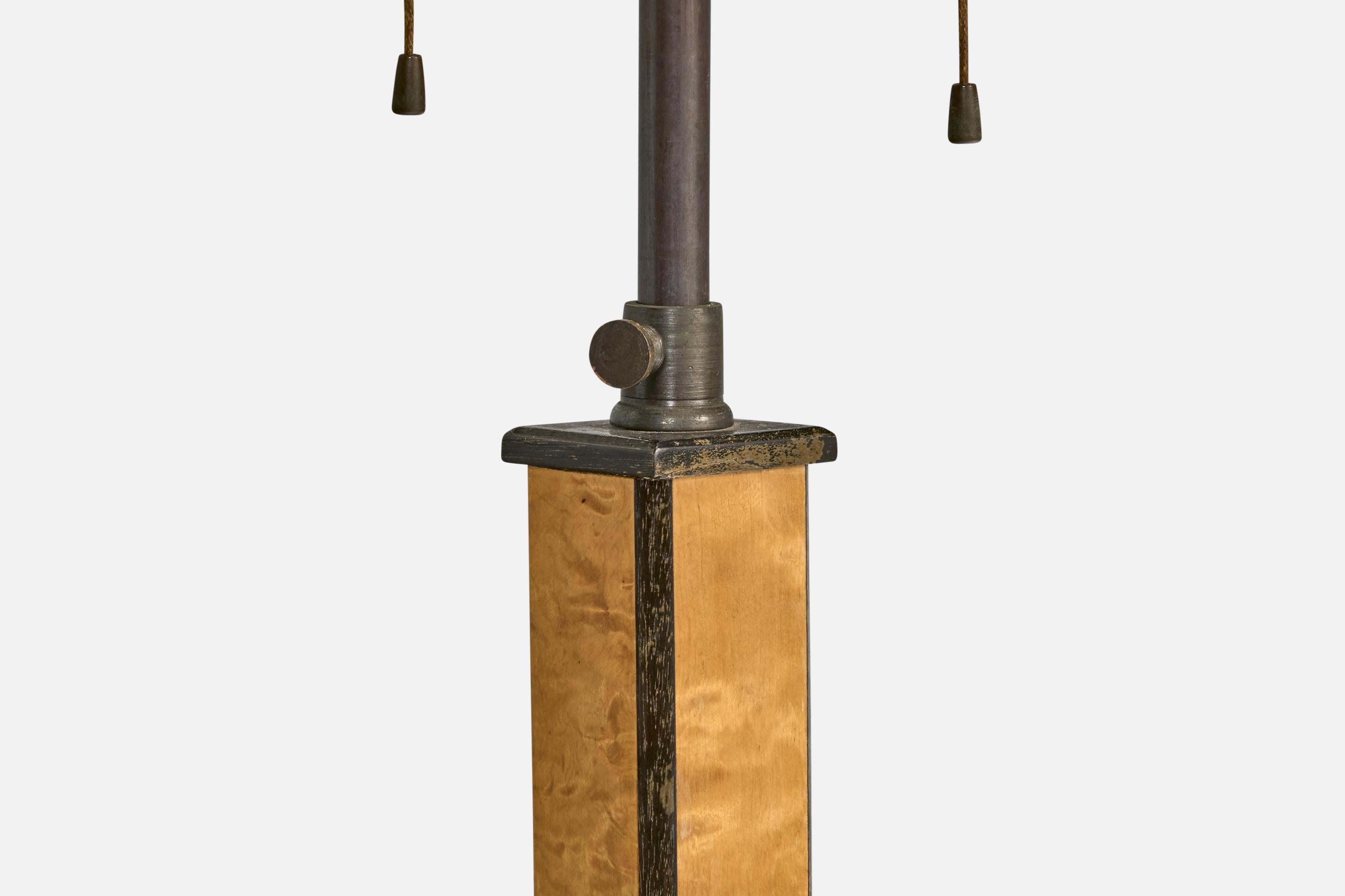 Metallo Lampada da terra di design svedese, betulla, metallo, tessuto, Svezia, anni '30 in vendita