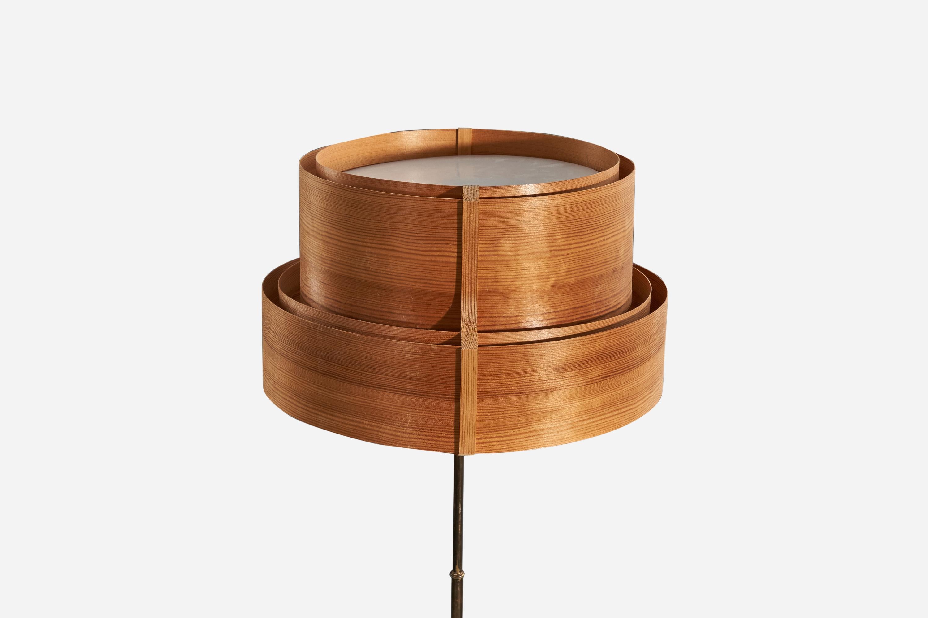 Swedish Designer, Floor Lamp, Brass, Acrylic, Pine, Pine Veneer, Sweden, 1960s In Good Condition For Sale In High Point, NC