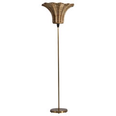 Lampada da terra di design svedese, ottone, bambù, rattan, Svezia, anni '1940