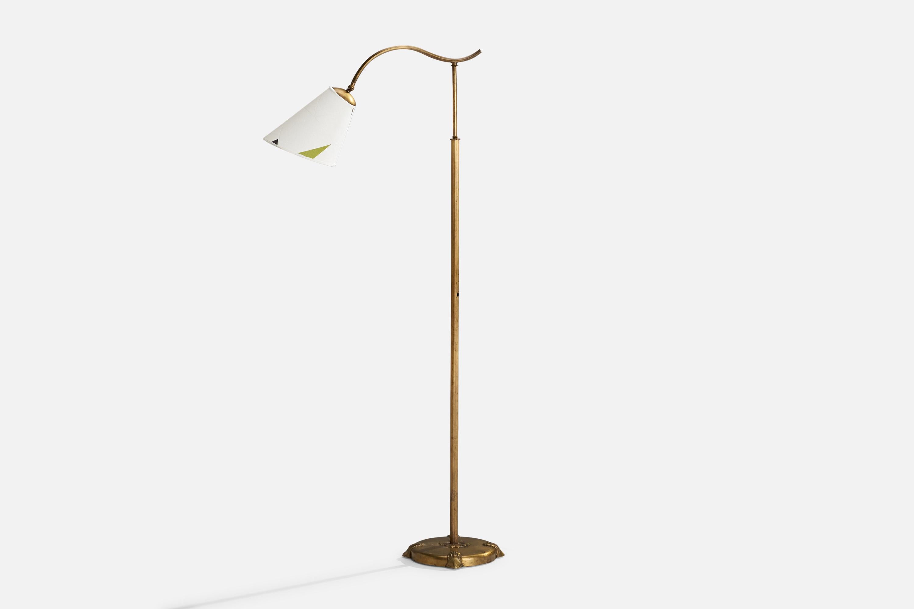 An adjustable brass and white fabric floor lamp designed and produced in Sweden, c. 1930s.

Overall Dimensions (inches): 59.5” H x 8.5” W x 28” D
Stated dimensions include shade.
Bulb Specifications: E-26 Bulb
Number of Sockets: 1
All lighting will