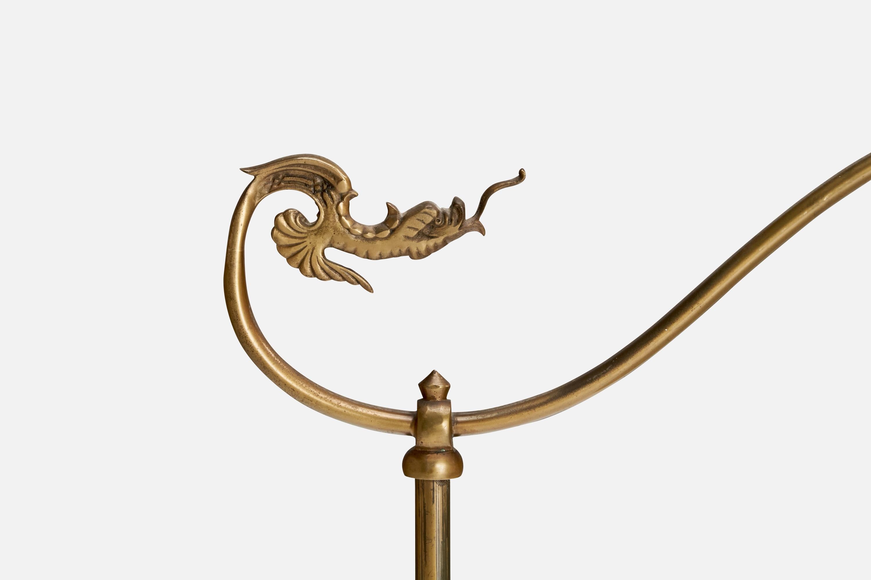 Lampada da terra di design svedese, ottone, tessuto, Svezia, anni '1930 In condizioni buone in vendita a High Point, NC