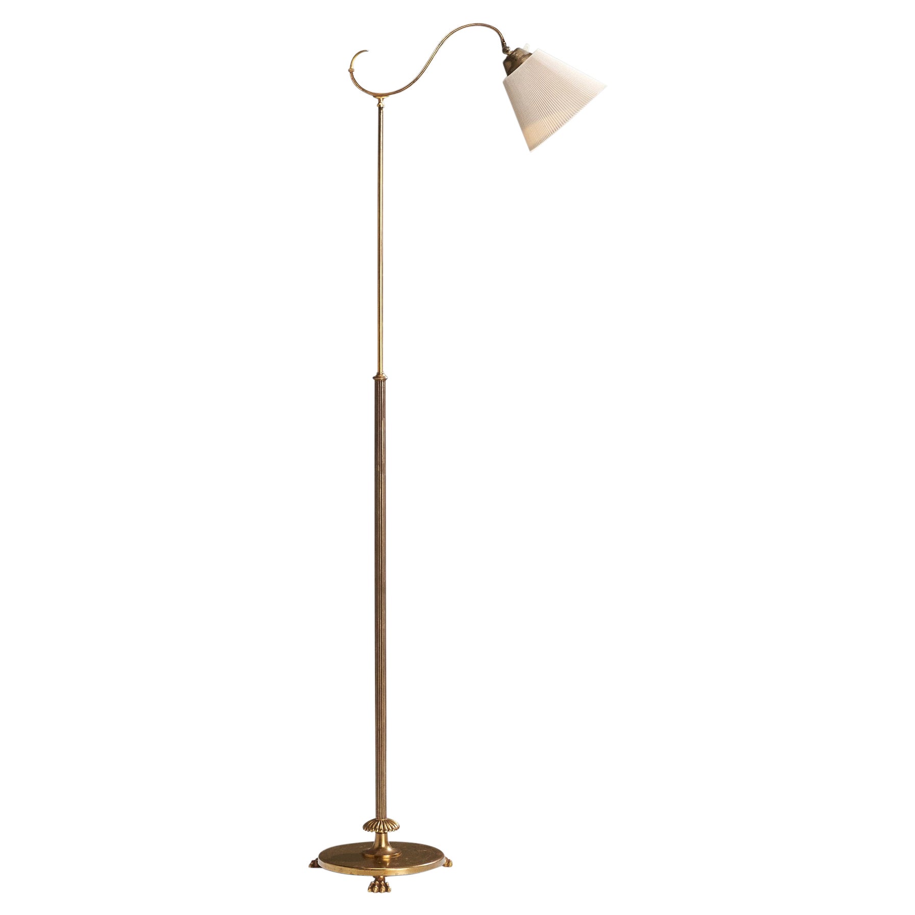 Créateur suédois, lampadaire, laiton, tissu, Suède, années 1930