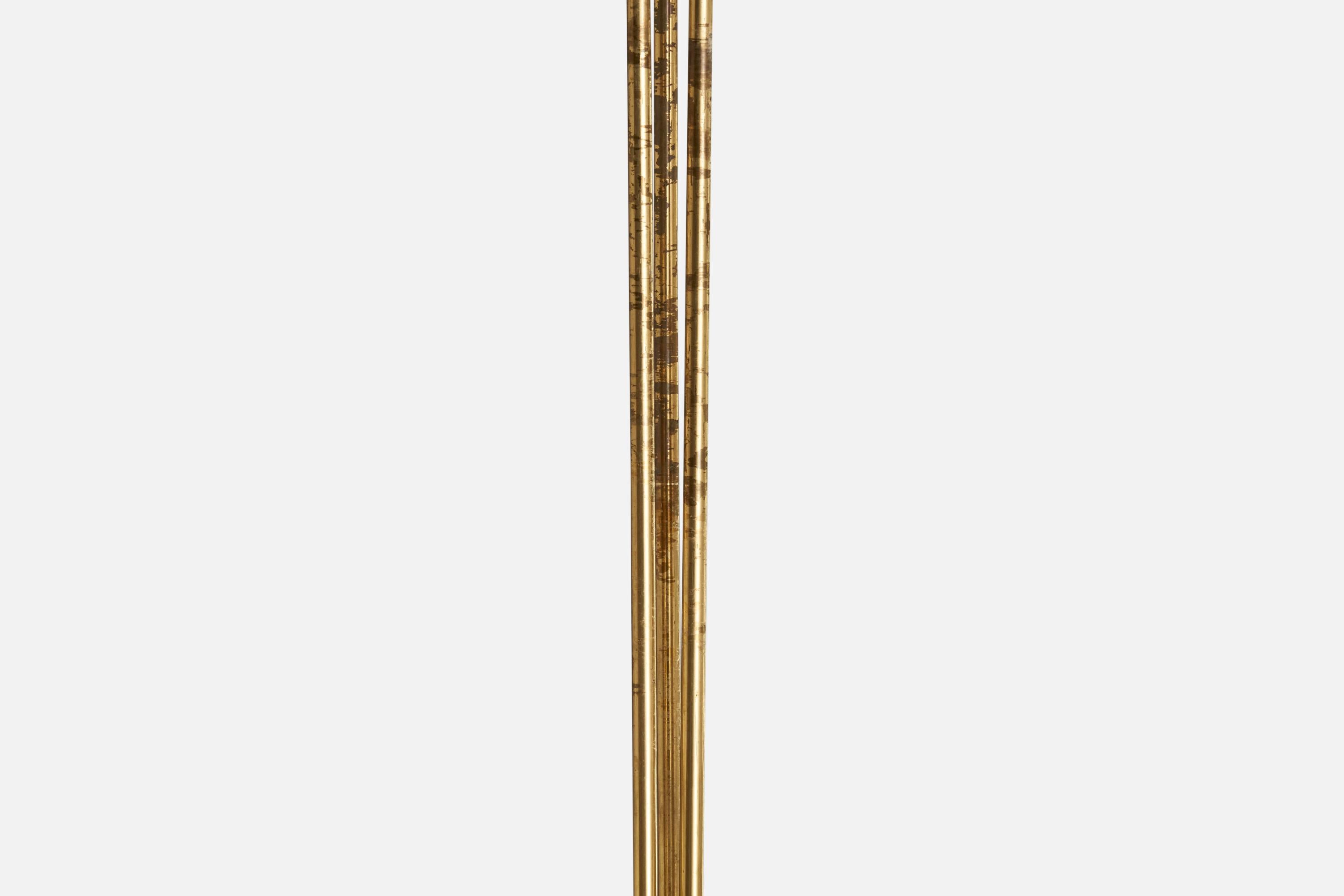 Lampada da terra di design svedese, ottone, tessuto, Svezia, anni '40 In condizioni buone in vendita a High Point, NC