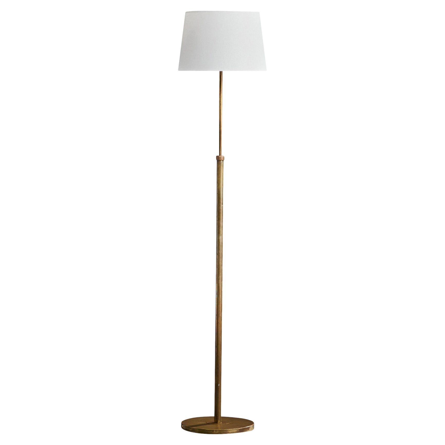 Lampada da terra di design svedese, ottone, tessuto, Svezia, anni
40