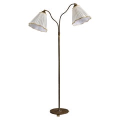 Schwedische Designerin, Stehlampe, Messing, Stoff, Schweden, 1940er Jahre