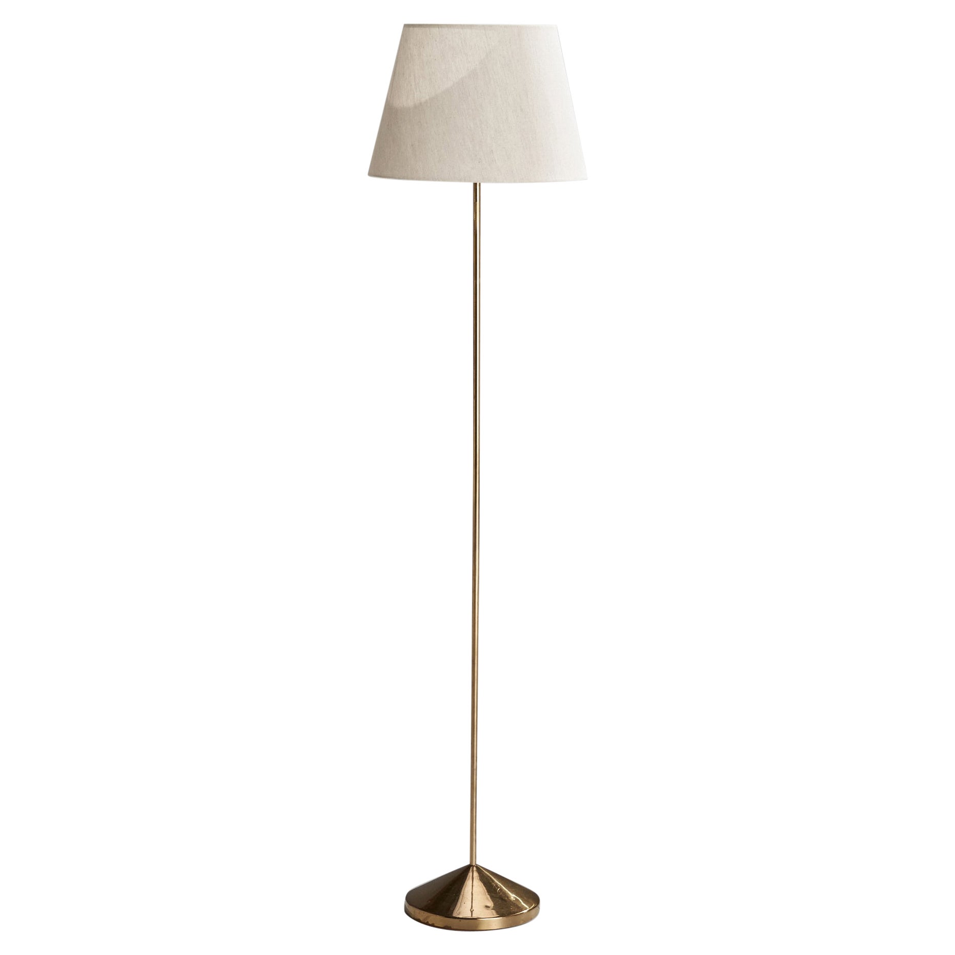 Designer suédois, lampadaire, laiton, tissu, Suède, années 1960