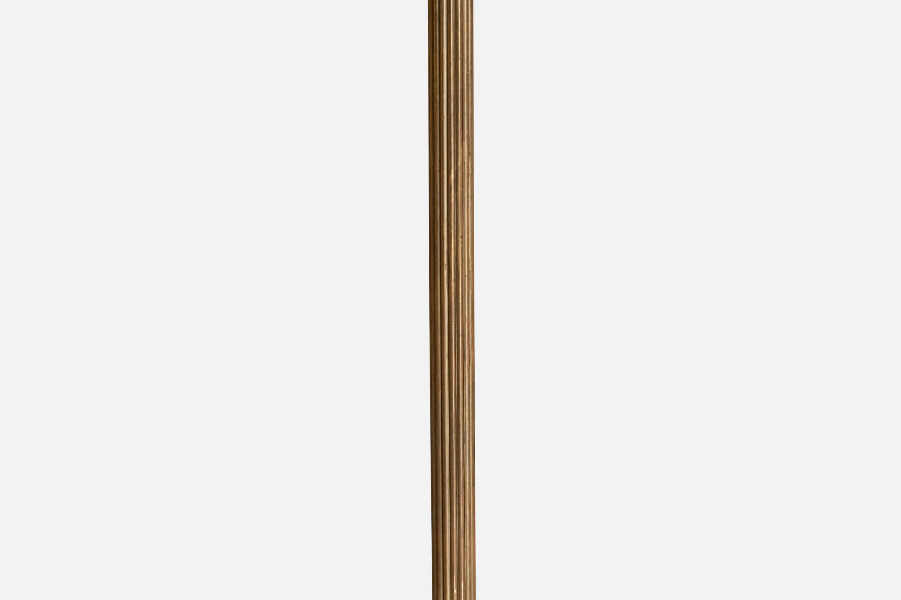 Milieu du XXe siècle Designer suédois, lampadaire, laiton, verre, Suède, années 1930 en vente