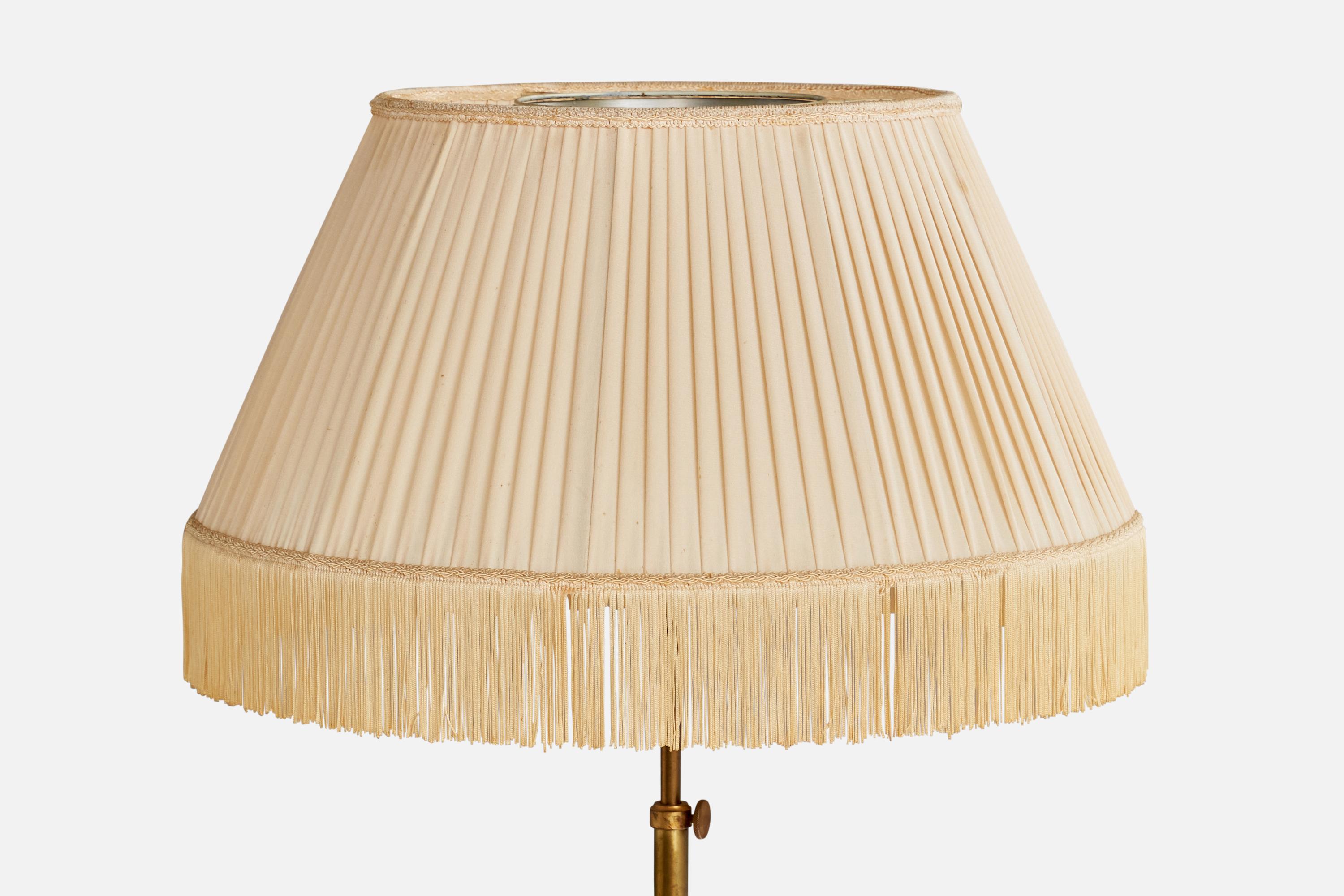 Suédois Designer suédois, lampadaire, laiton, marbre, tissu, Suède, années 1930 en vente