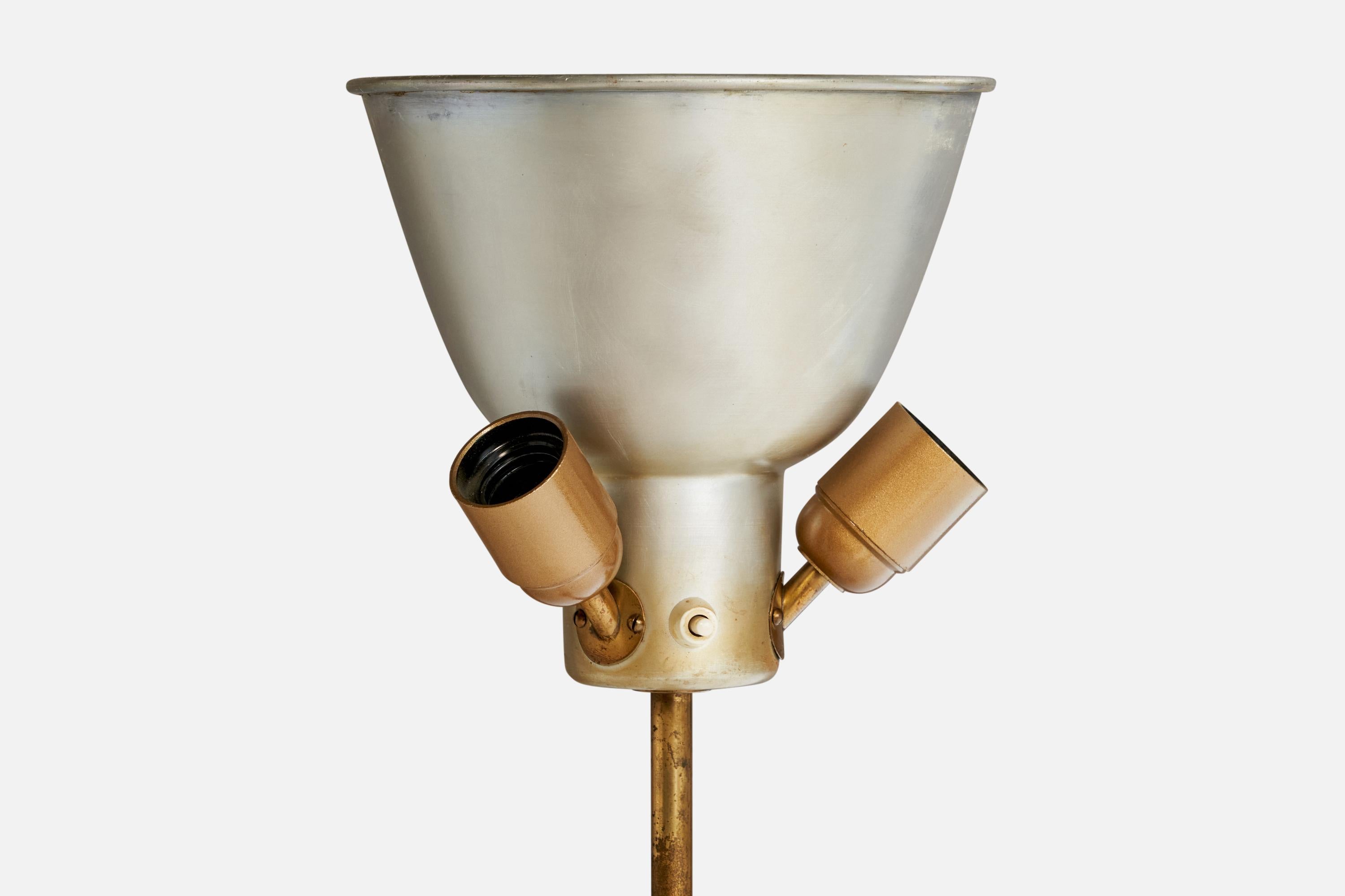 Milieu du XXe siècle Designer suédois, lampadaire, laiton, marbre, tissu, Suède, années 1930 en vente