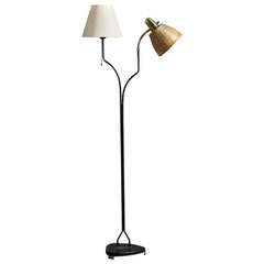 Designer suédois, lampadaire, laiton, métal, tissu, rotin, Suède, années 1950