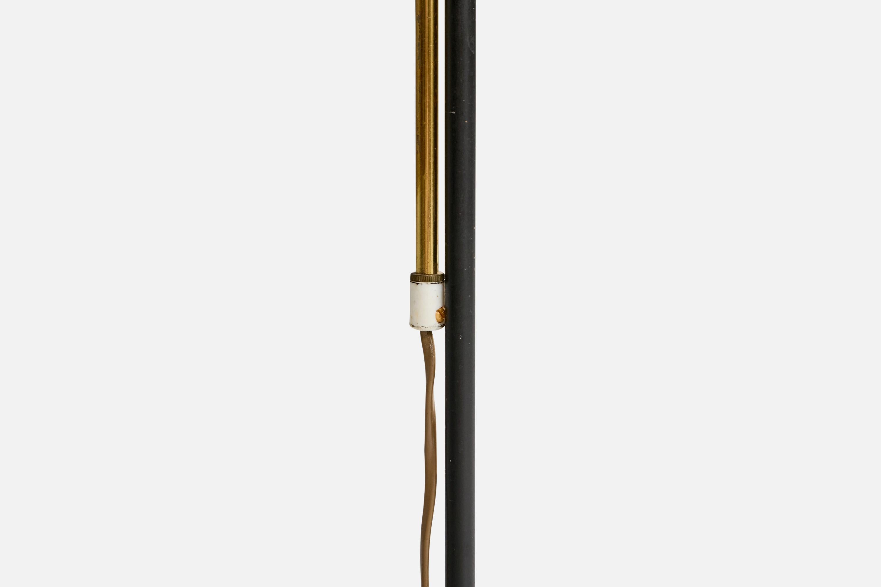 Metallo Lampada da terra di design svedese, ottone, metallo, tessuto, Svezia, anni '1950 in vendita